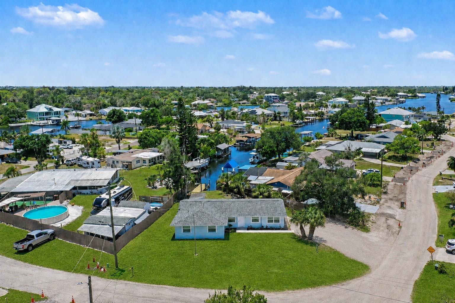Photo of 802 WHITE HERON BOULEVARD RUSKIN FL 33570