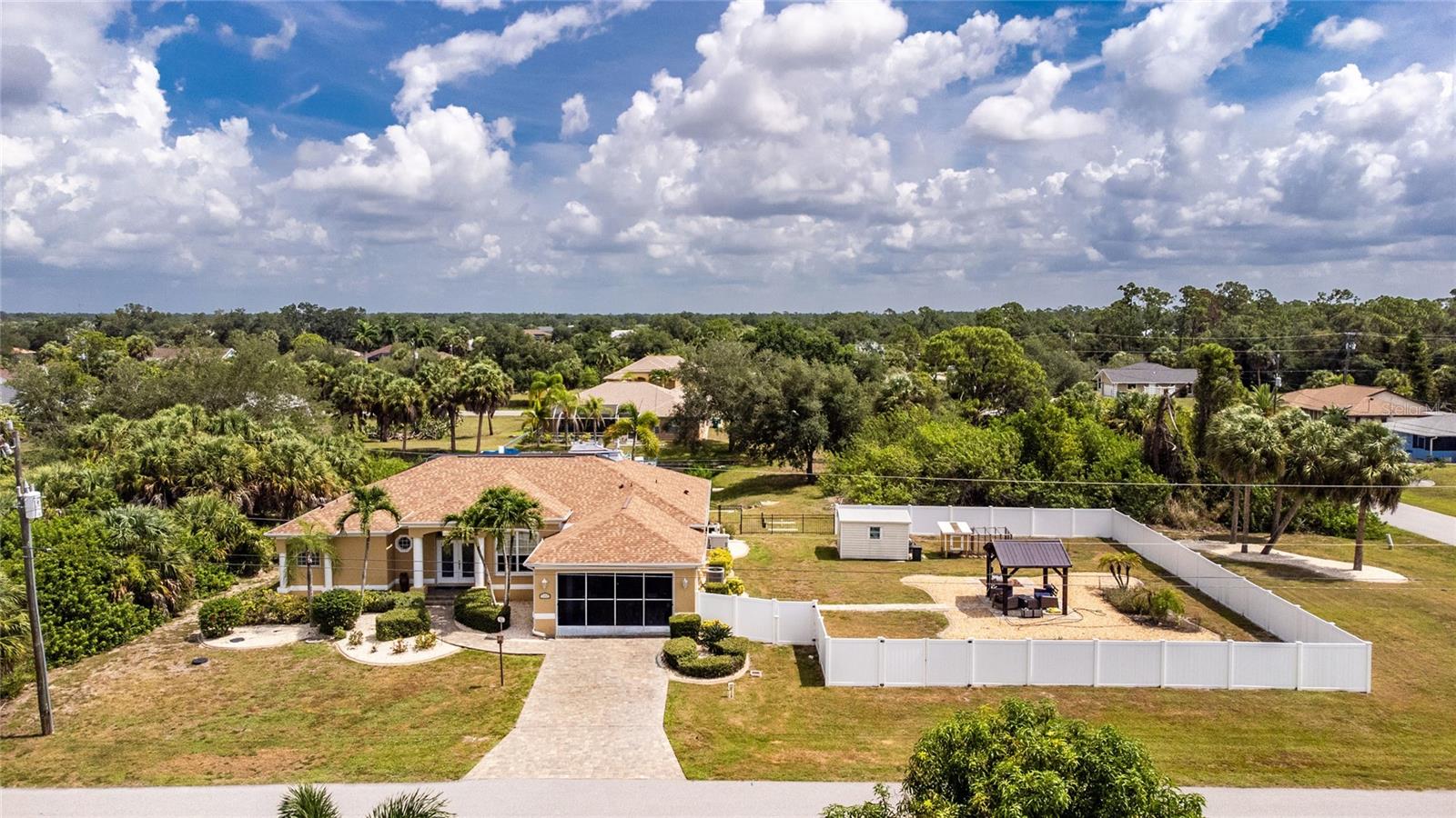 Photo of 17458 BAYHARBOR CIRCLE PORT CHARLOTTE FL 33948