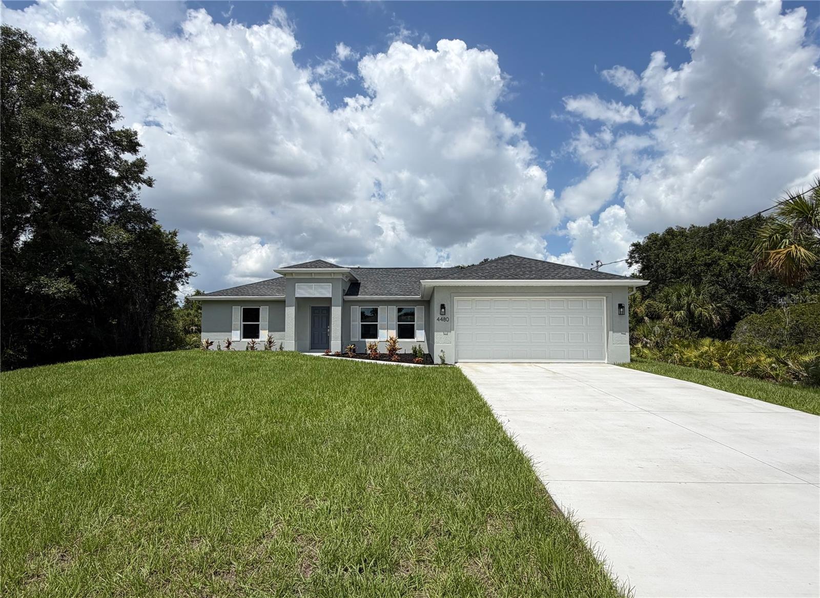 Photo of 4480 MATTOX CIRCLE NORTH PORT FL 34288