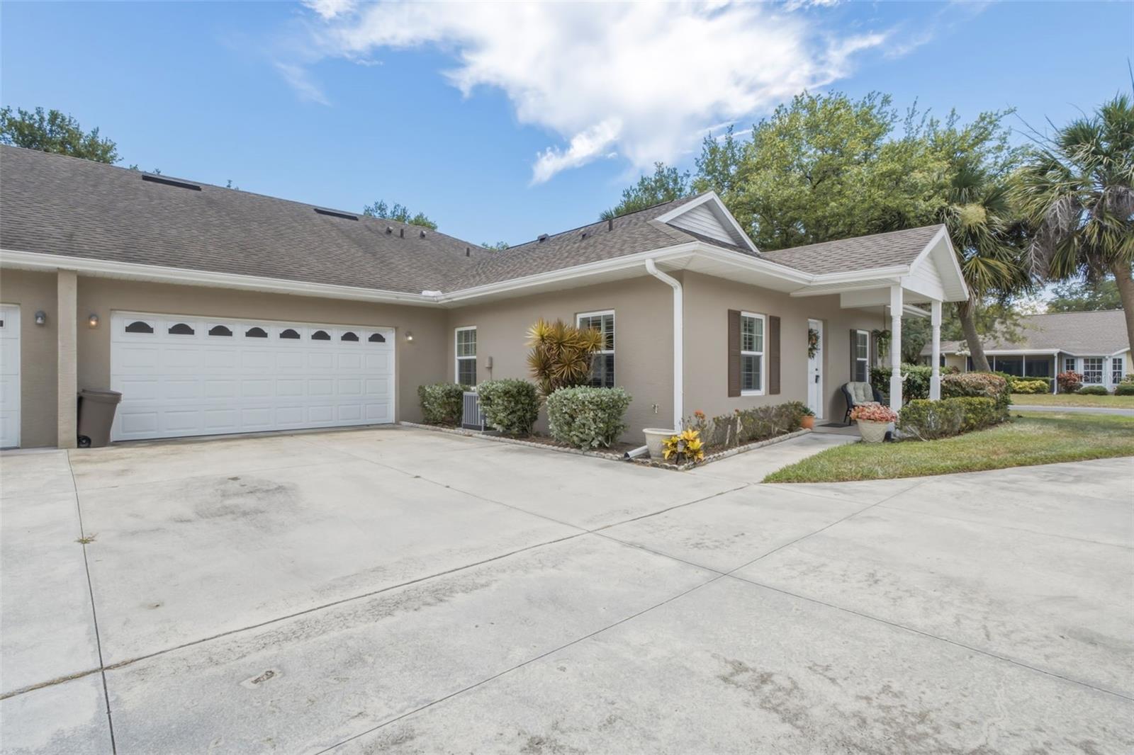 Photo of 1537 RED OAK LANE PORT CHARLOTTE FL 33948