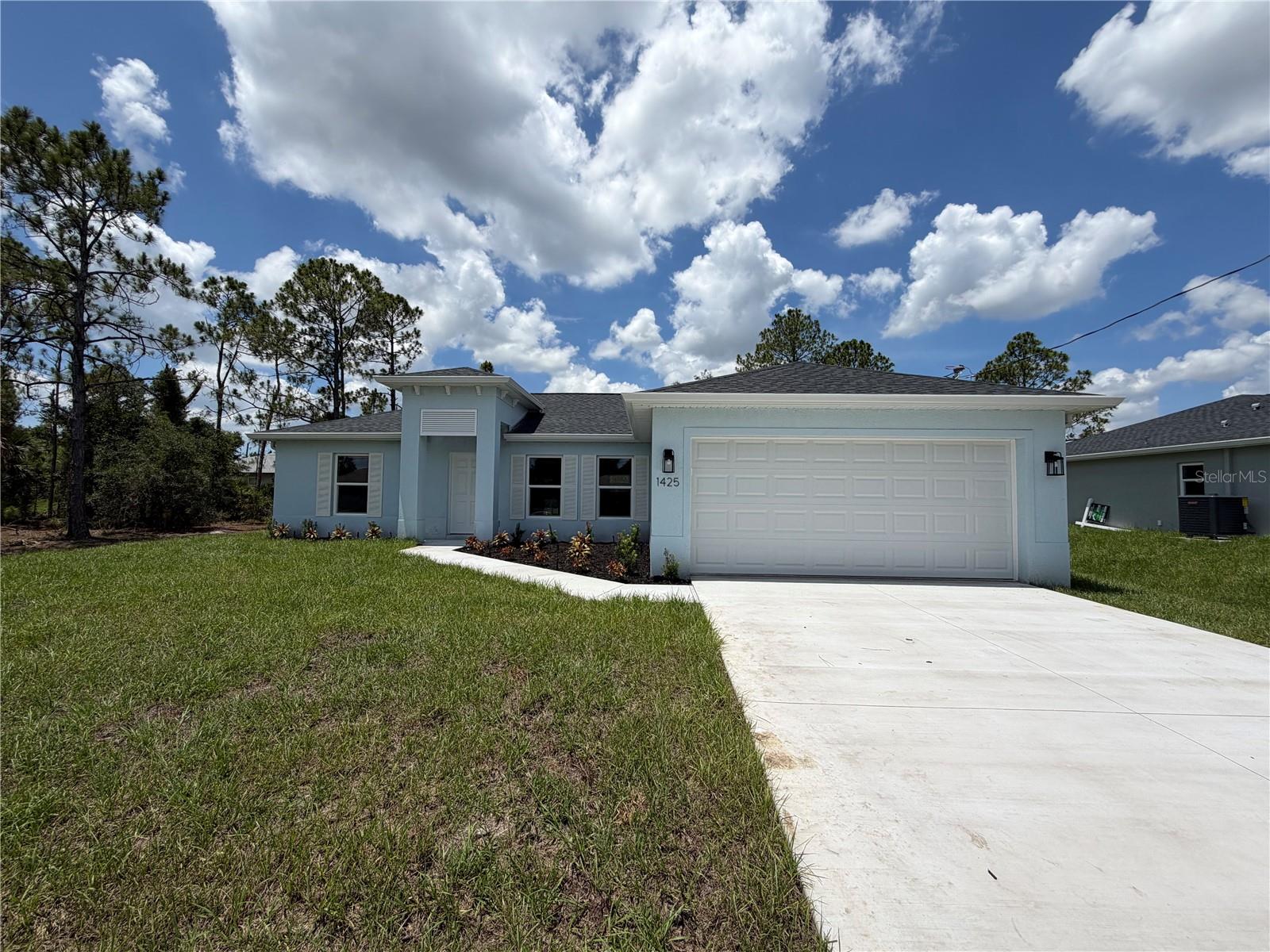 Photo of 1425 LINDSAY AVENUE NORTH PORT FL 34286