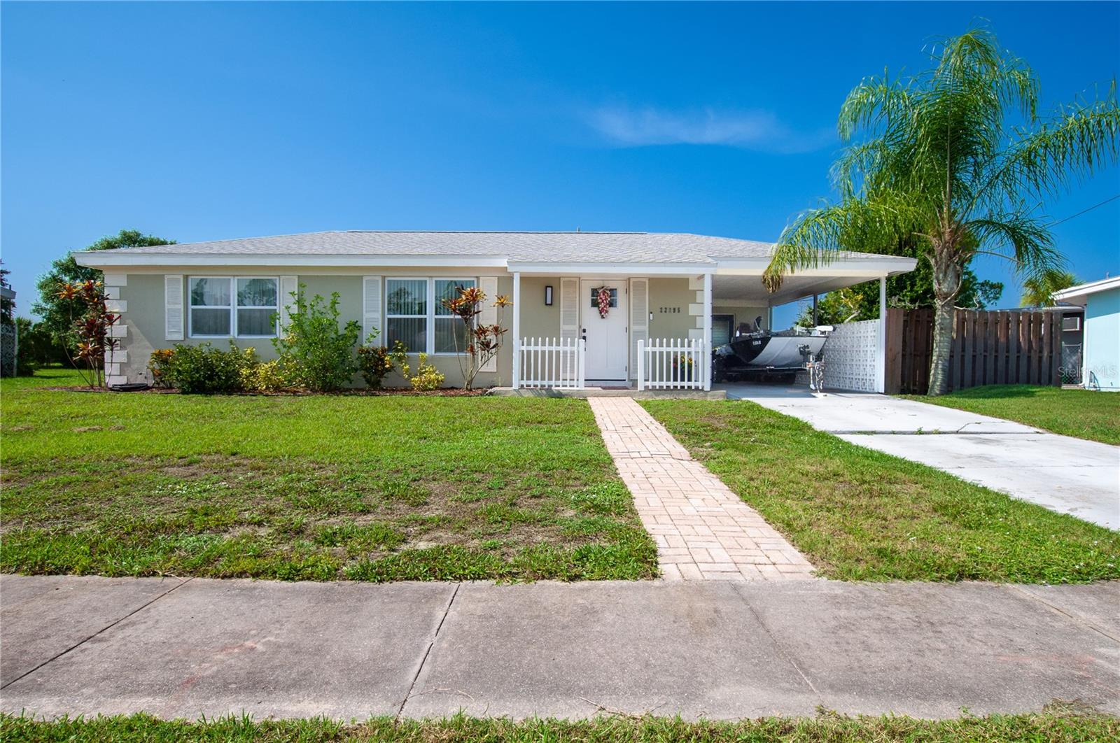 Photo of 22295 MONTROSE AVENUE PORT CHARLOTTE FL 33952