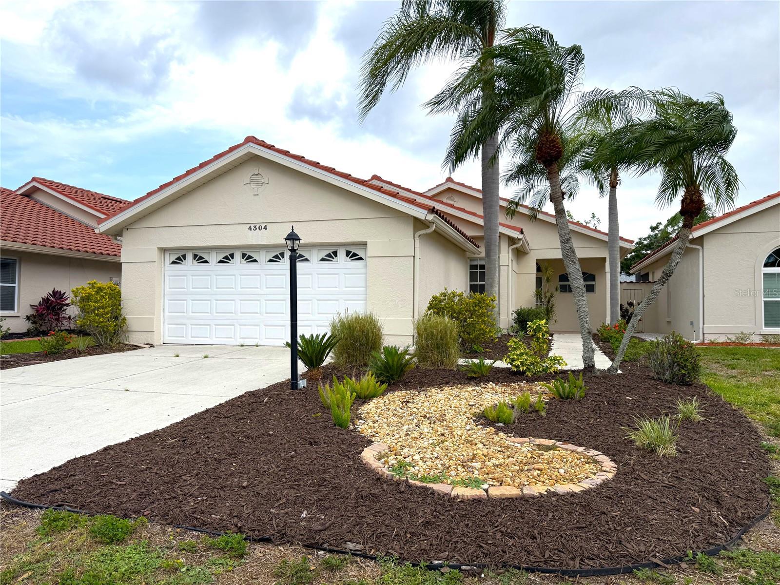 Photo of 4304 MARCOTT CIRCLE SARASOTA FL 34233