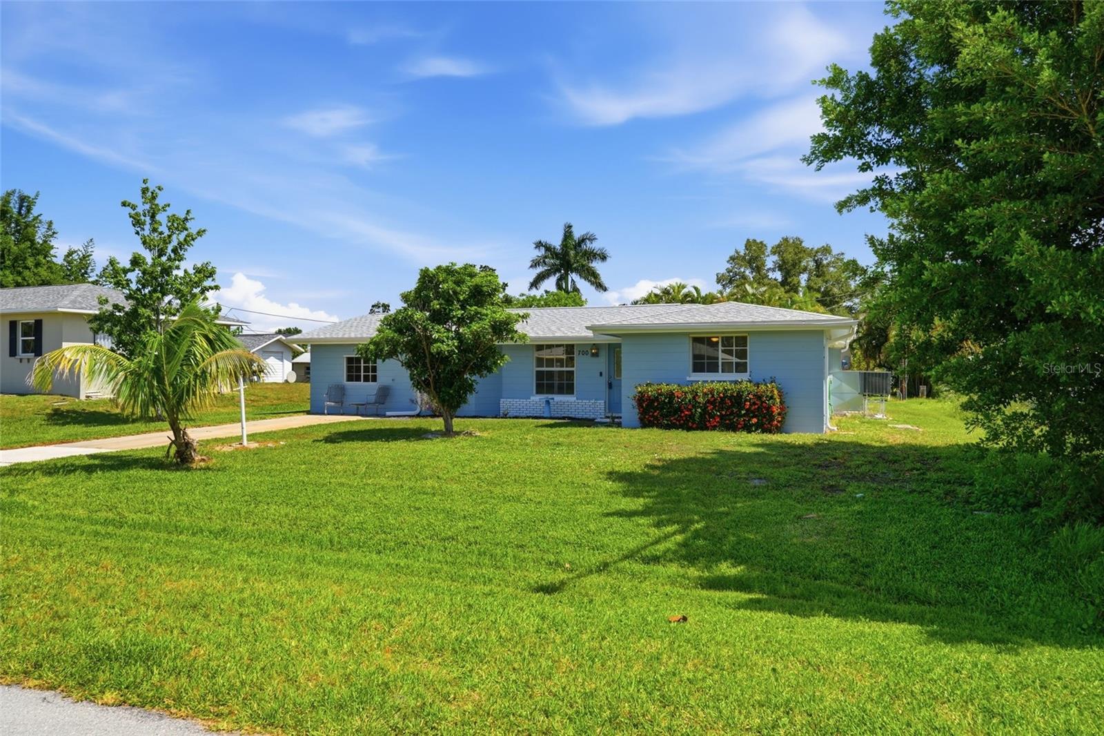 Photo of 700 DOLPHIN PARKWAY PUNTA GORDA FL 33950