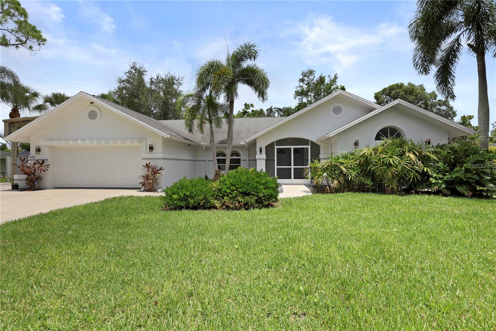 Photo of 6857 IDLEWILD STREET FORT MYERS FL 33966