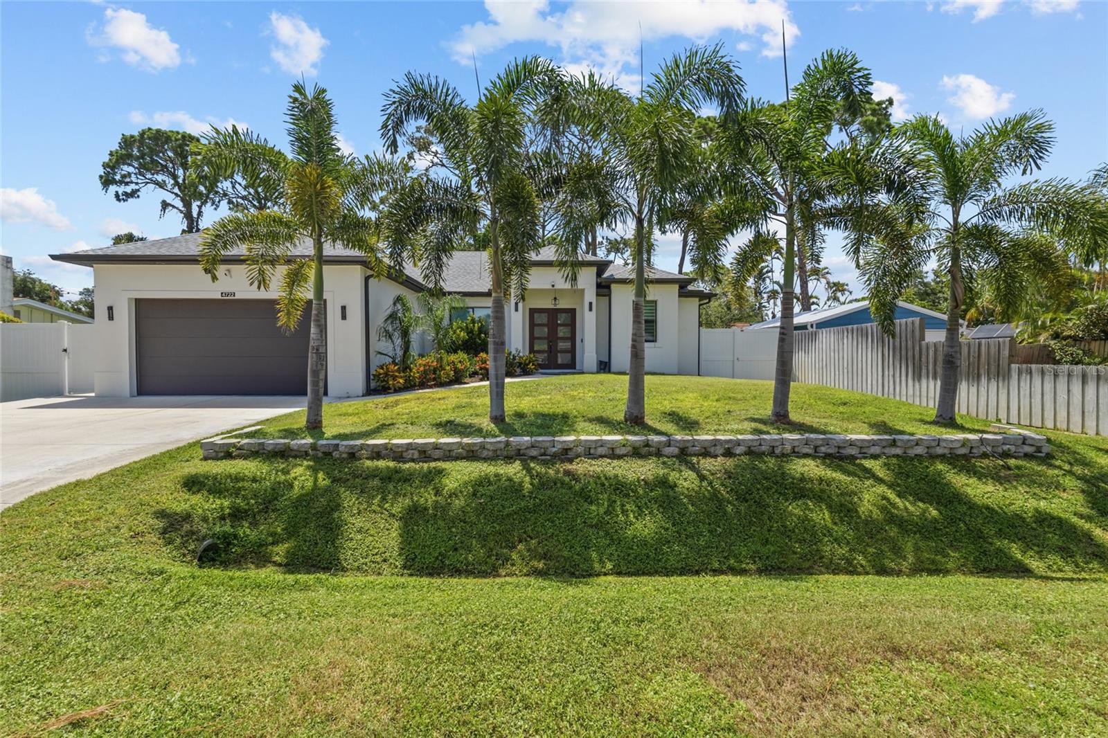 Photo of 4722 NEPTUNE ROAD VENICE FL 34293