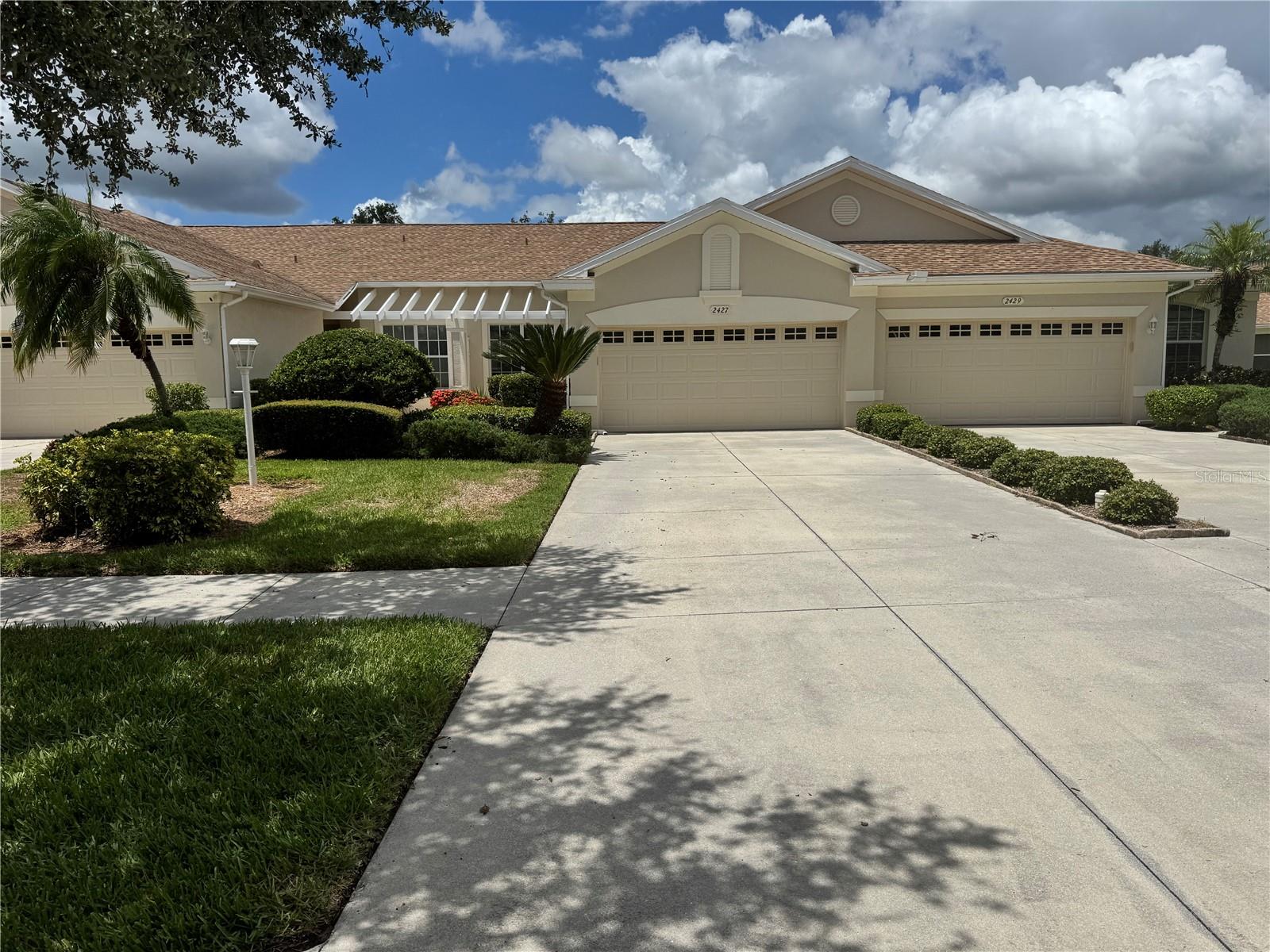 Photo of 2427 MAGNOLIA CIRCLE NORTH PORT FL 34289