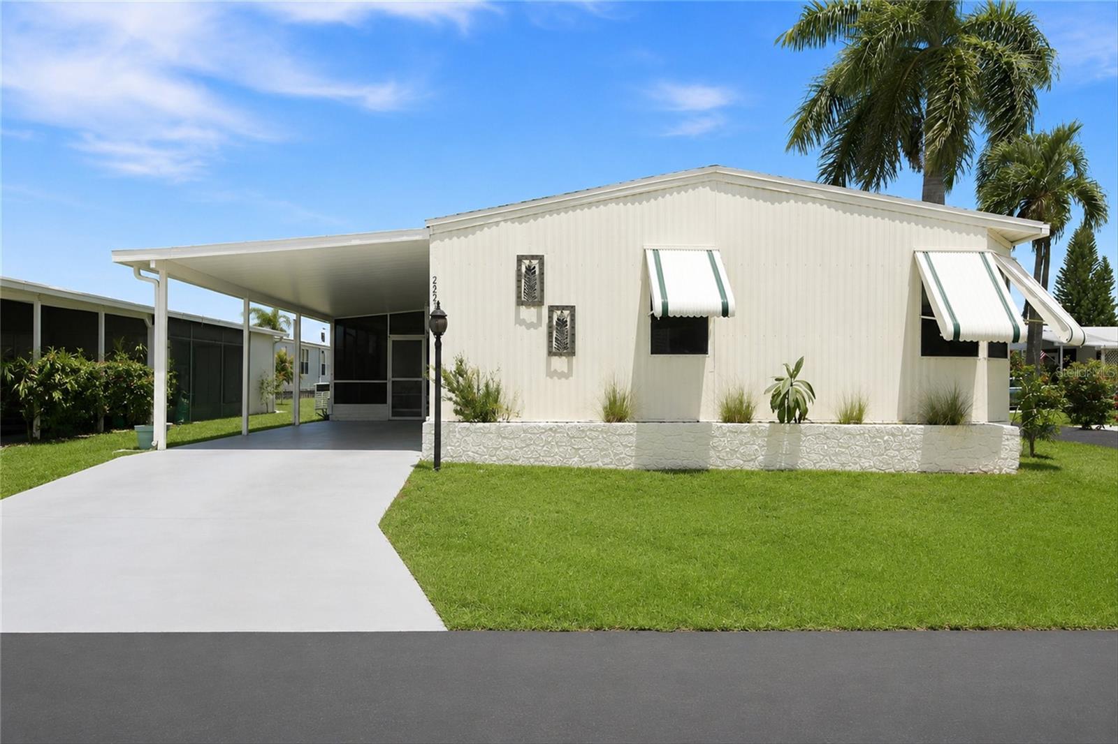 Photo of 252 LOON LANE #252 NAPLES FL 34114