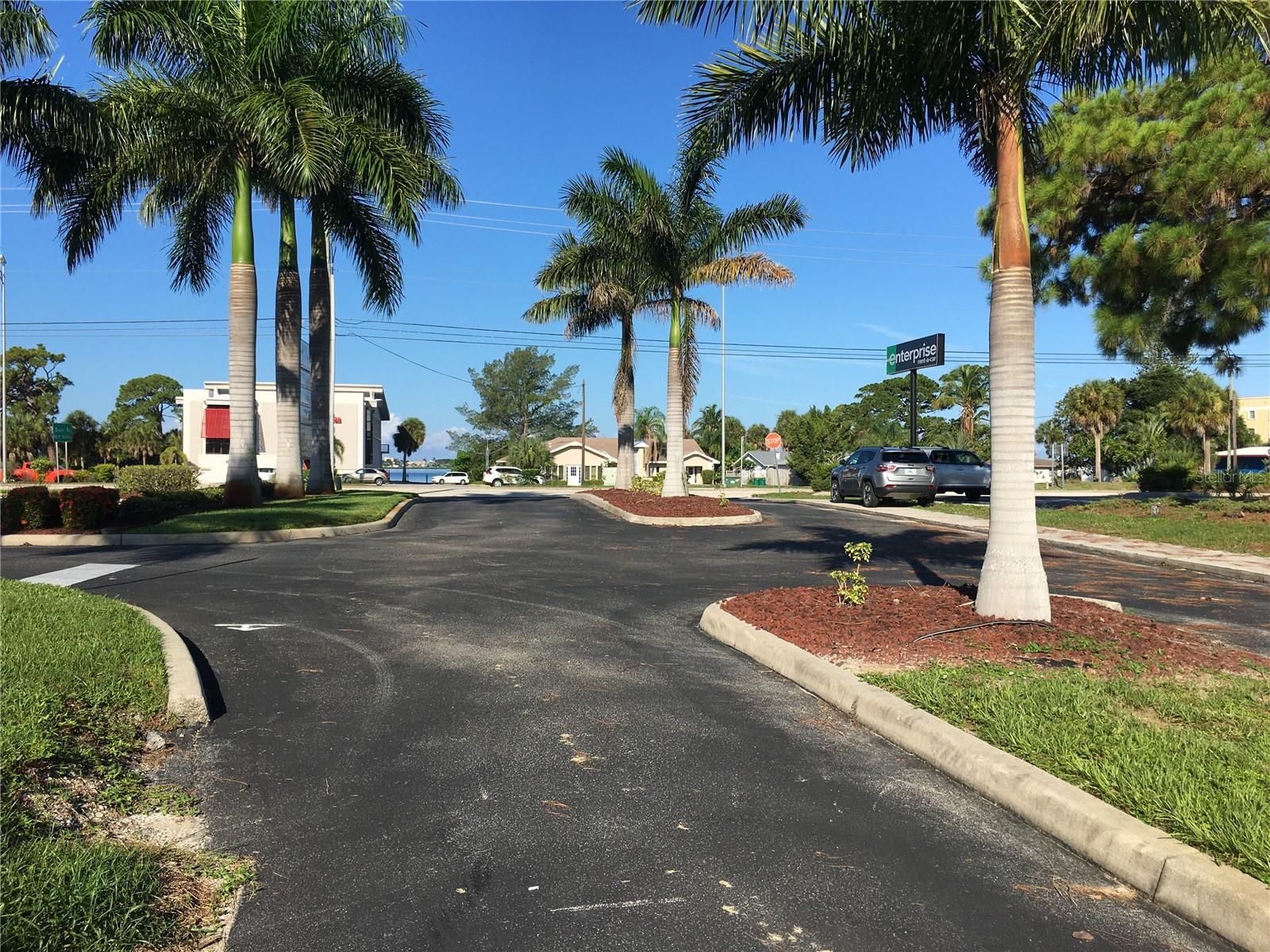 Photo of 201 E BAY HEIGHTS ROAD ENGLEWOOD FL 34223