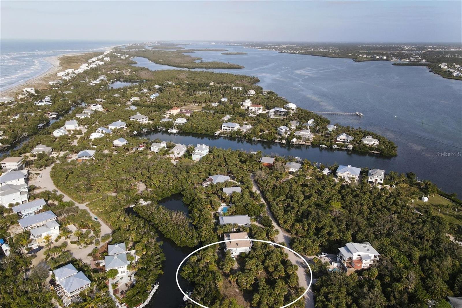 Photo of 21 BAYSHORE CIRCLE PLACIDA FL 33946