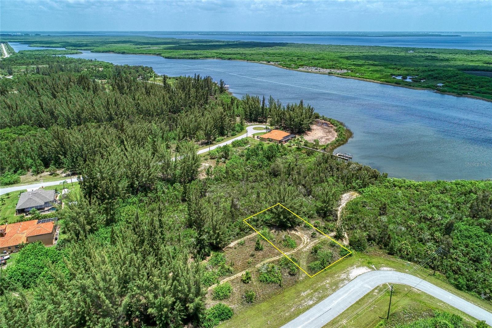 Photo of 15286 INGRAHAM BOULEVARD PORT CHARLOTTE FL 33981