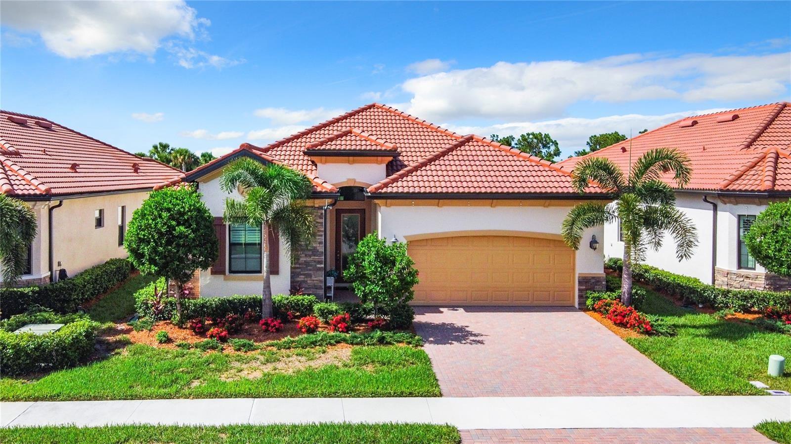 Photo of 25025 SPARTINA DRIVE VENICE FL 34293