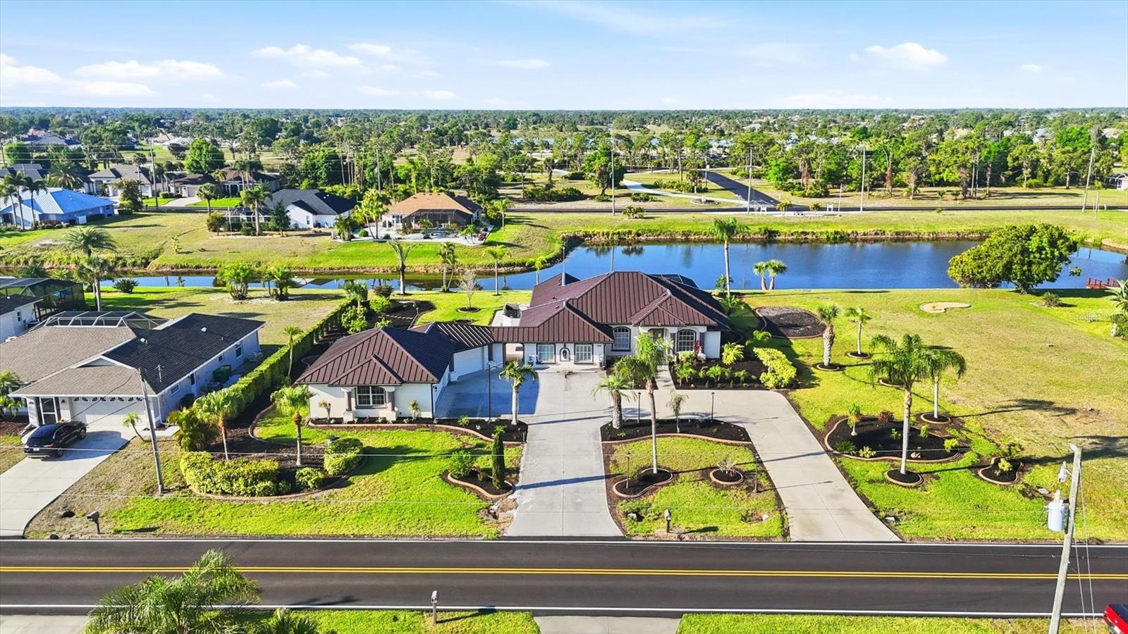 Photo of 646 BOUNDARY BOULEVARD ROTONDA WEST FL 33947
