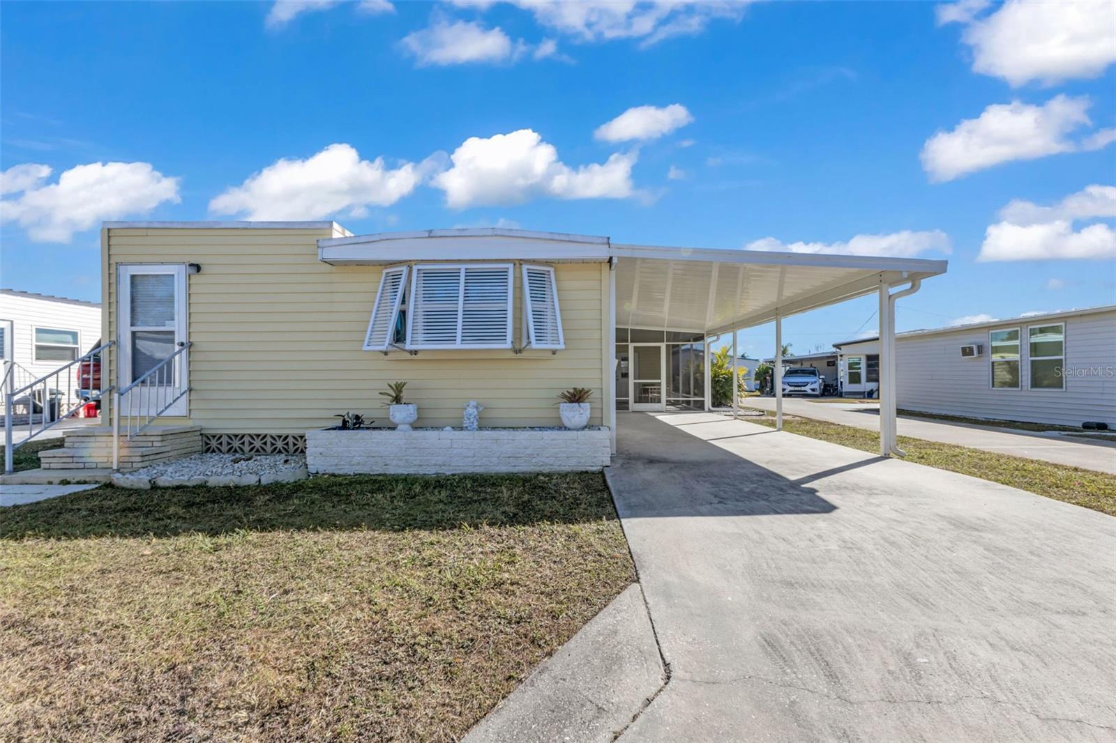 Photo of 1891 ENGLEWOOD ROAD #119 ENGLEWOOD FL 34223