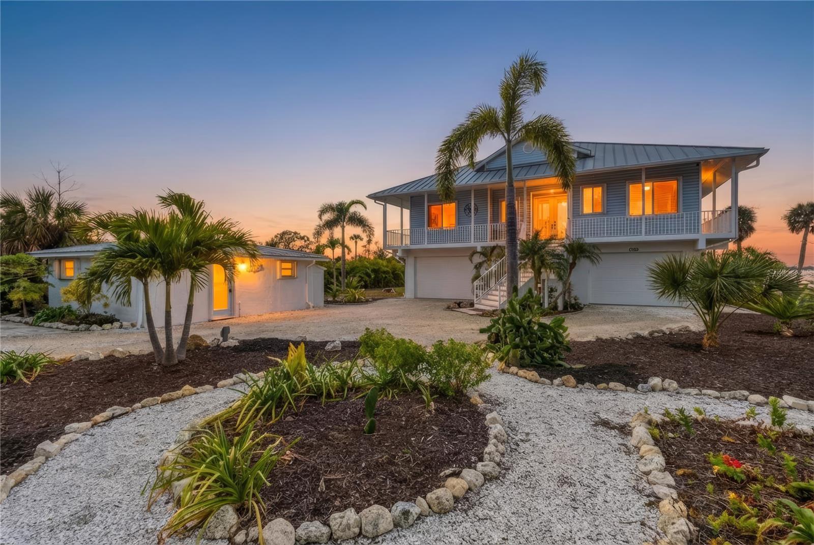 Photo of 1380 AQUA VIEW LANE ENGLEWOOD FL 34223