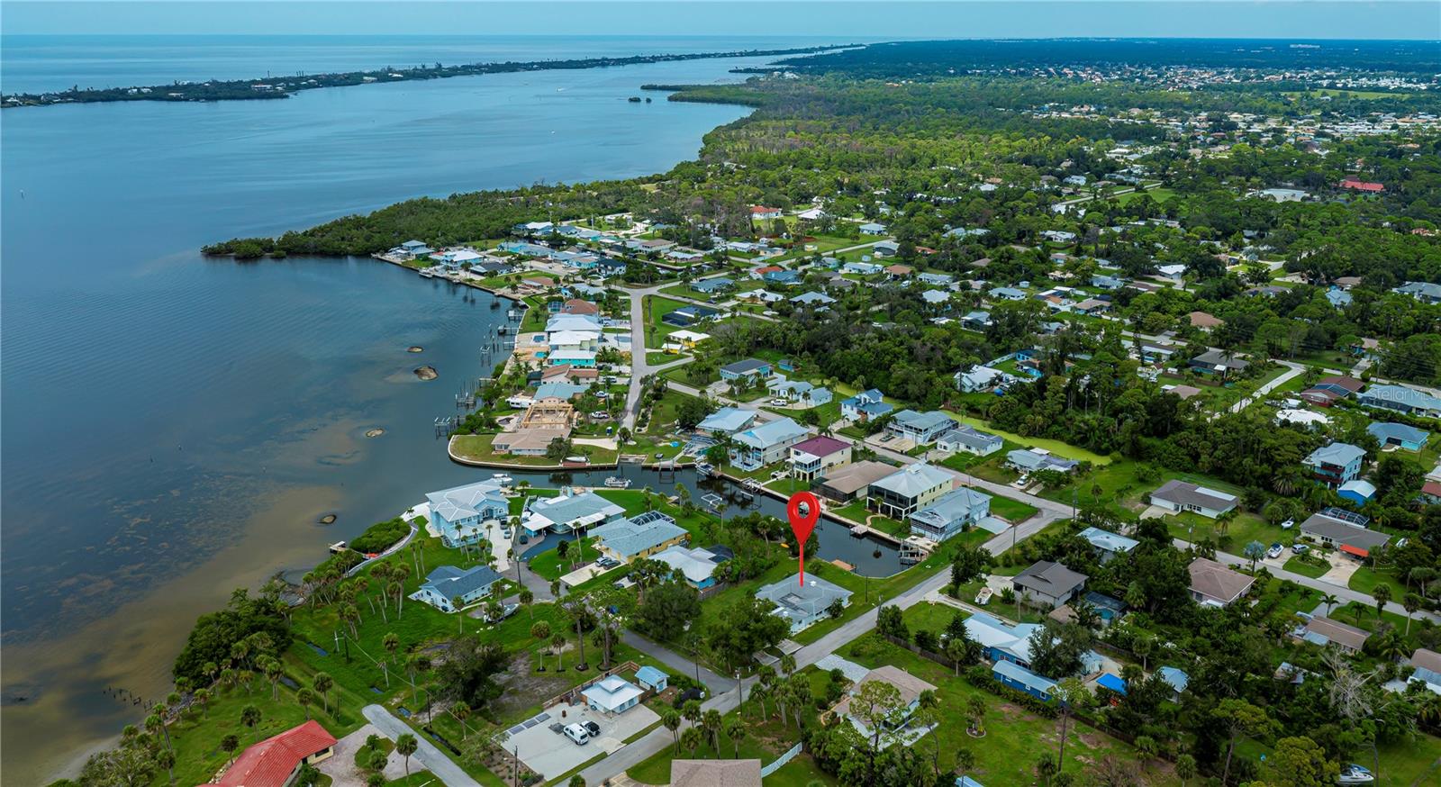 Photo of 352 OAK STREET ENGLEWOOD FL 34223