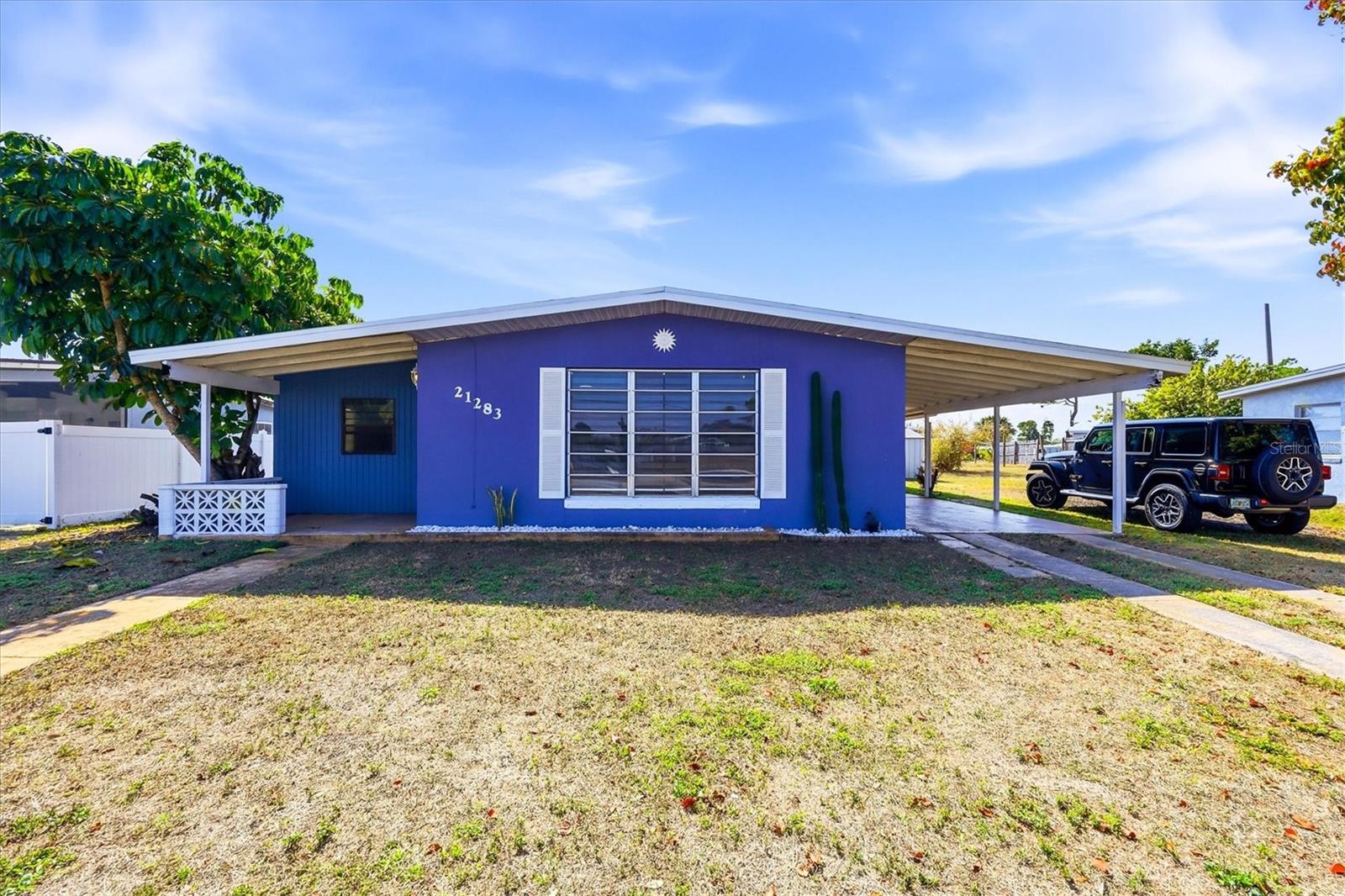 Photo of 21283 MIDWAY BOULEVARD PORT CHARLOTTE FL 33952