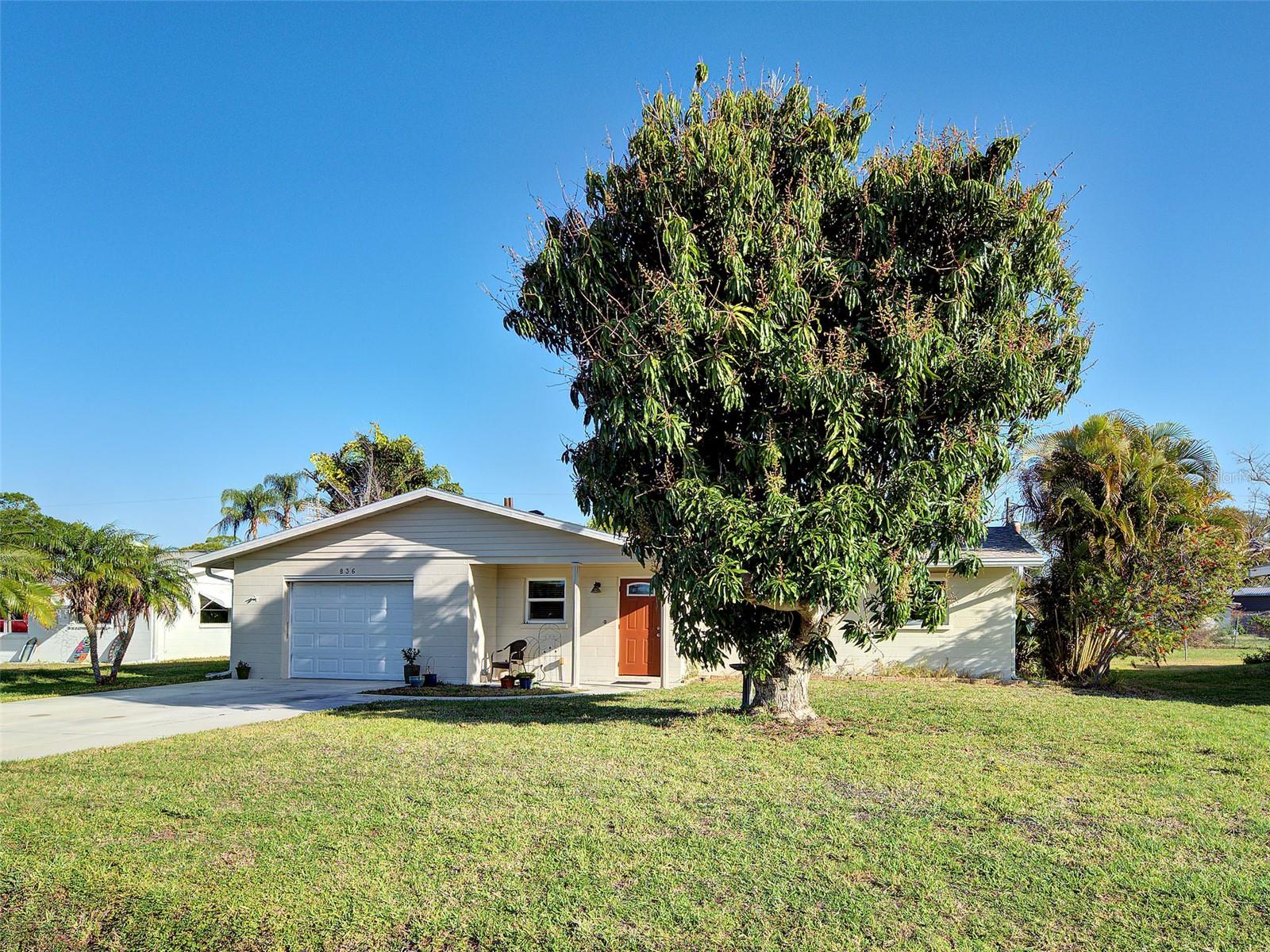 Photo of 836 STEWART STREET ENGLEWOOD FL 34223