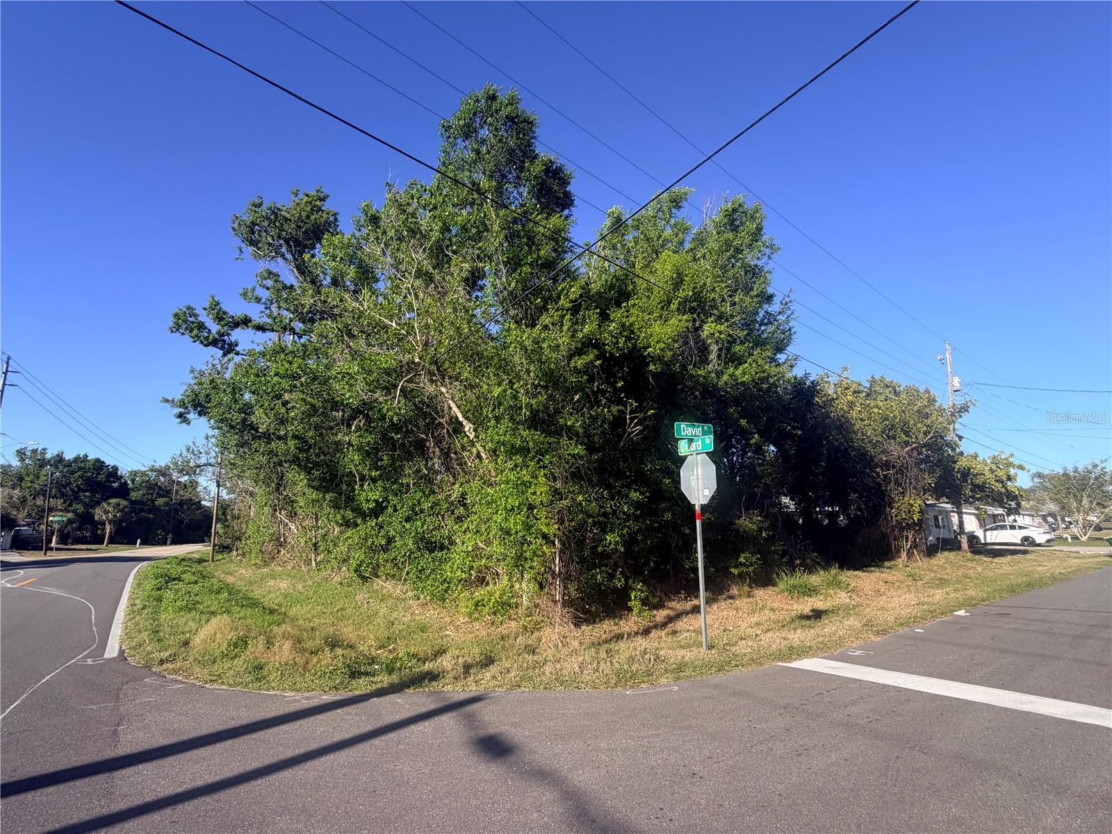 Photo of 901 OXFORD DRIVE ENGLEWOOD FL 34223