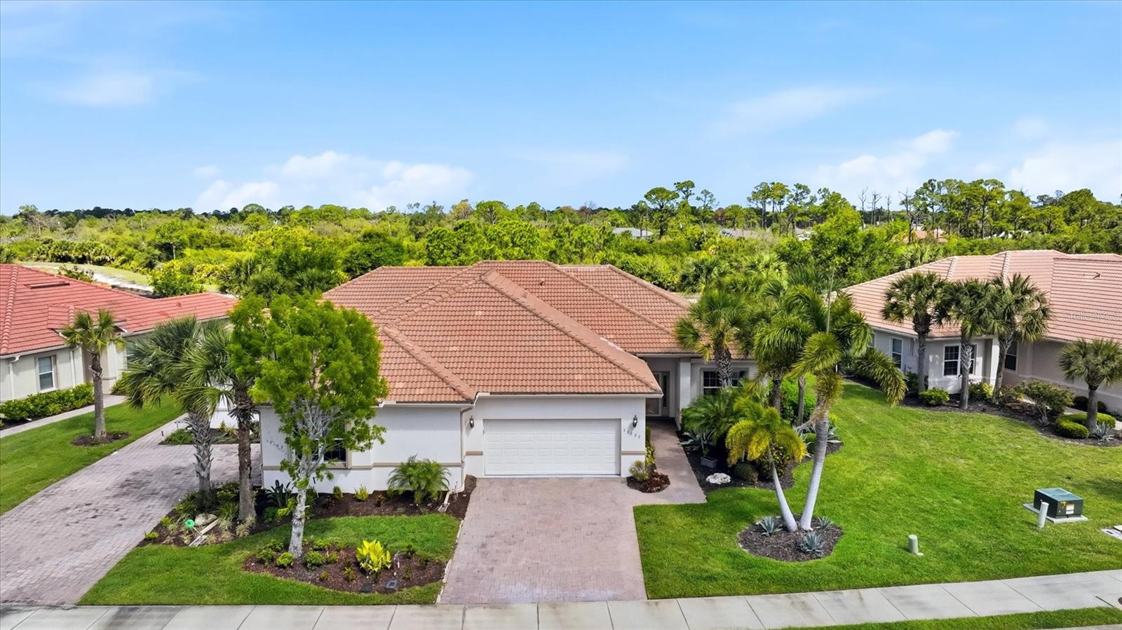 Photo of 13177 CREEKSIDE LANE PORT CHARLOTTE FL 33953