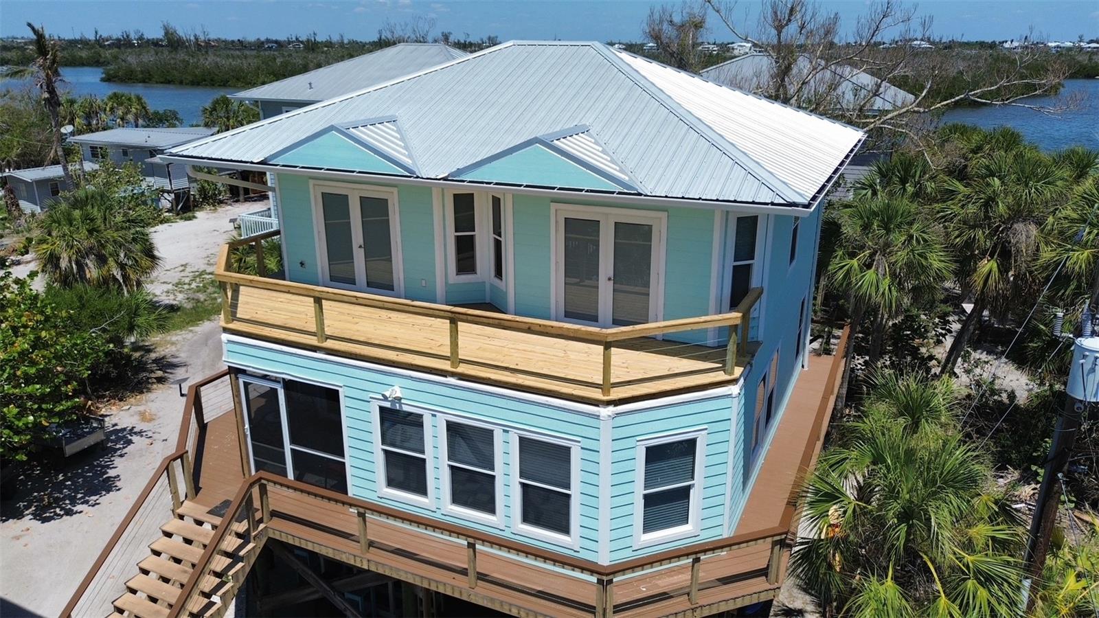 Photo of 8152 LITTLE GASPARILLA ISLAND PLACIDA FL 33946
