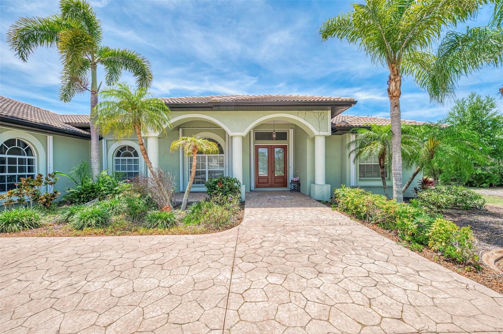 Photo of 900 PARK PLACE DRIVE ENGLEWOOD FL 34223