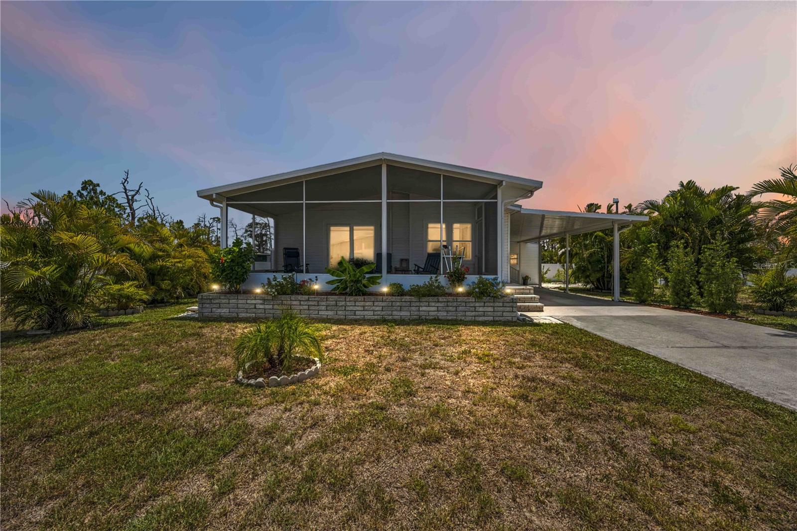 Photo of 27 TURTLE BAY CIRCLE ENGLEWOOD FL 34224
