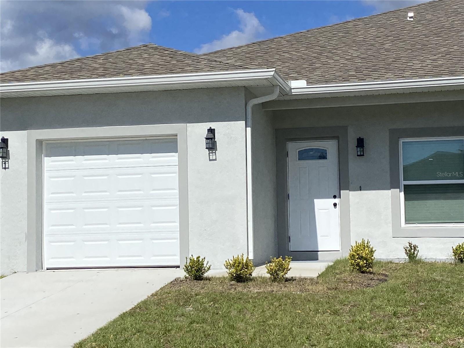 Photo of 10524 PENDLETON AVENUE ENGLEWOOD FL 34224
