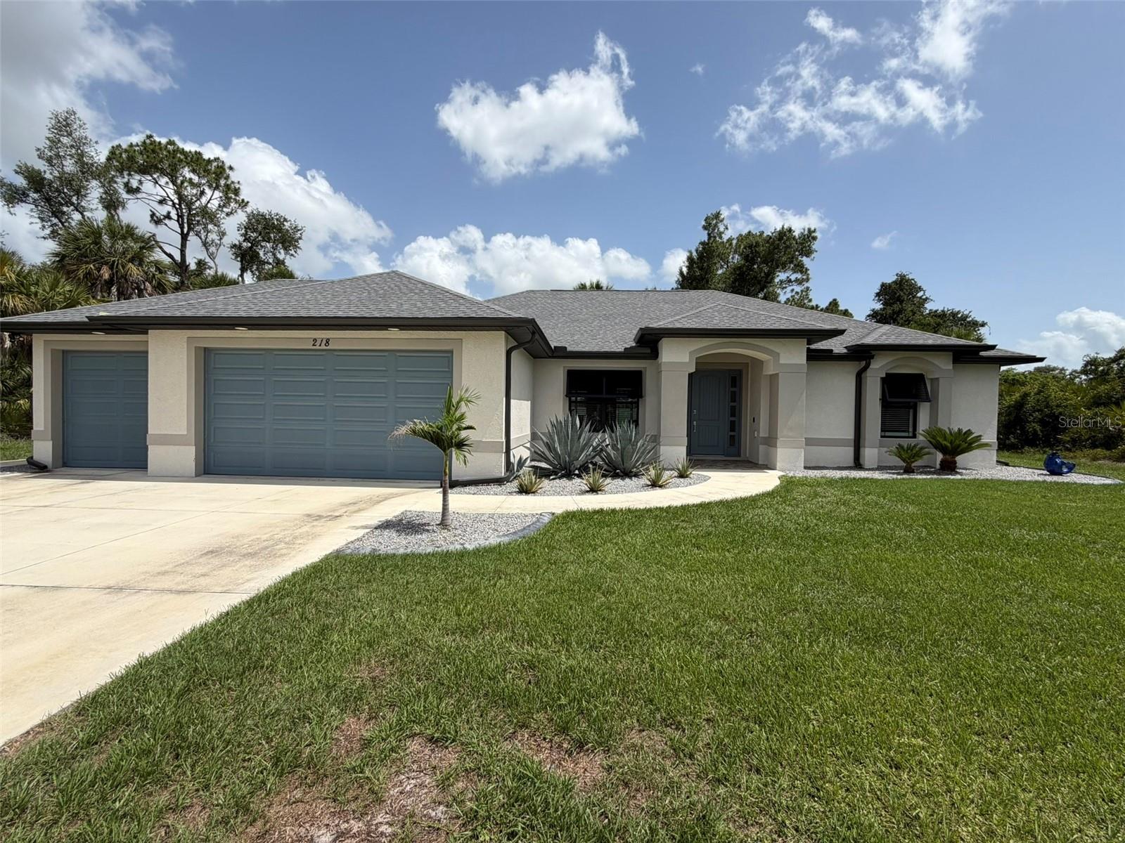 Photo of 218 COUGAR WAY ROTONDA WEST FL 33947