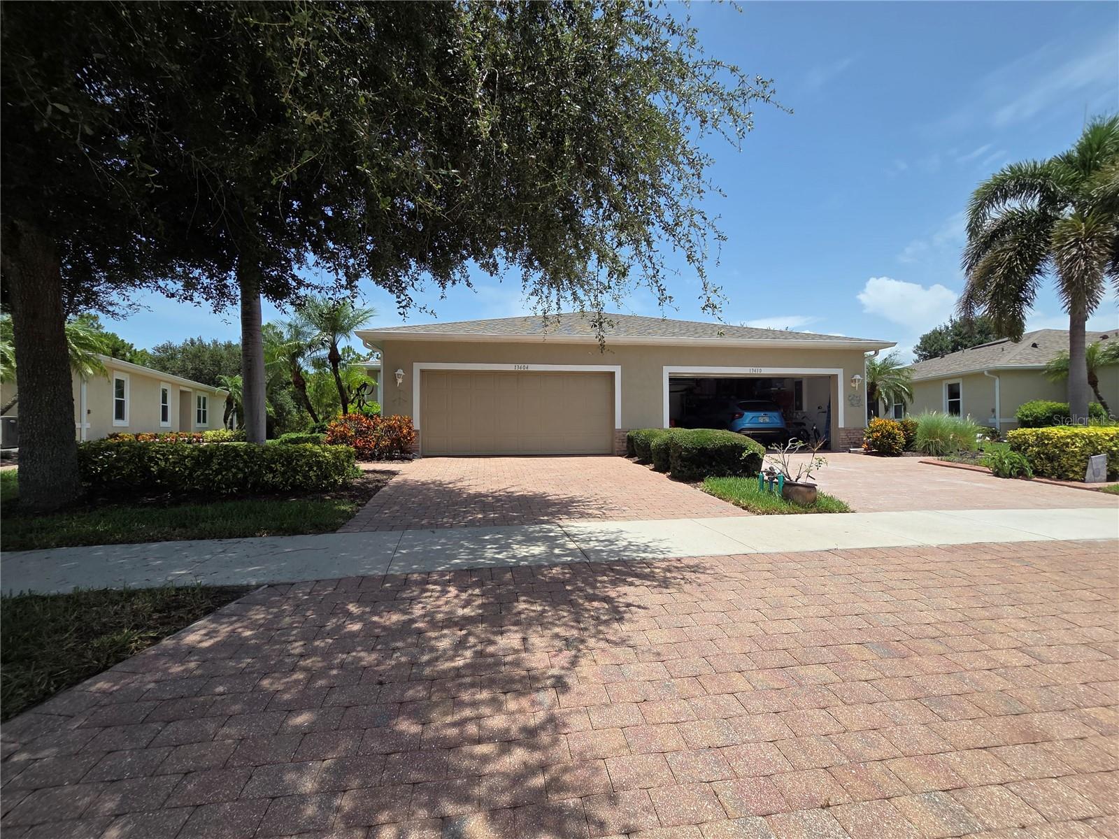 Photo of 13404 ABERCROMBIE DRIVE ENGLEWOOD FL 34223