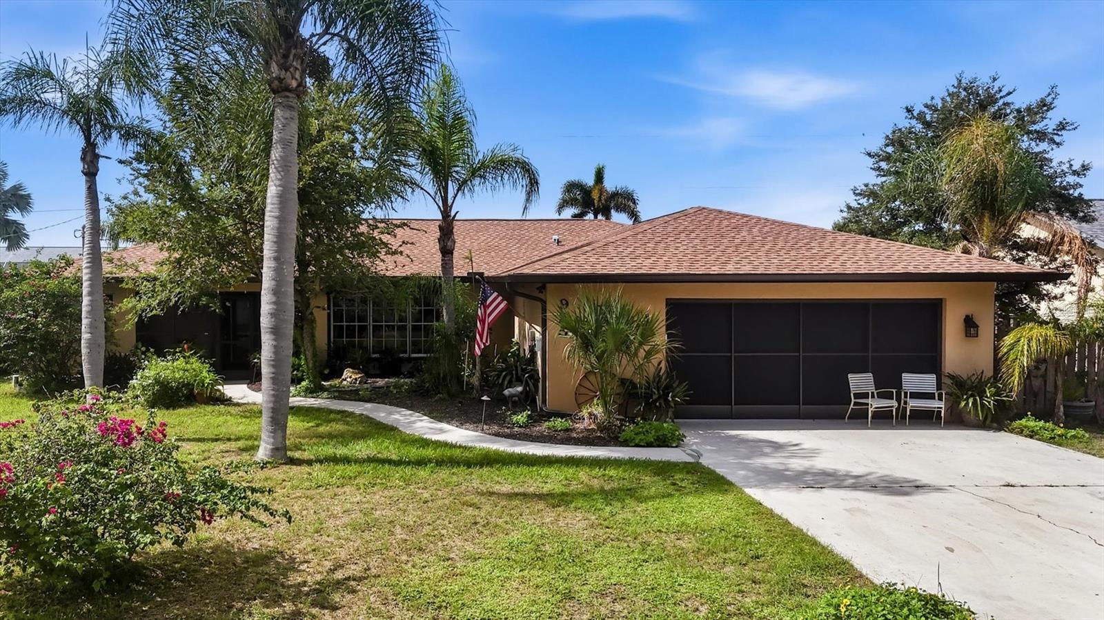 Photo of 925 N BOUNDARY ROAD ENGLEWOOD FL 34223