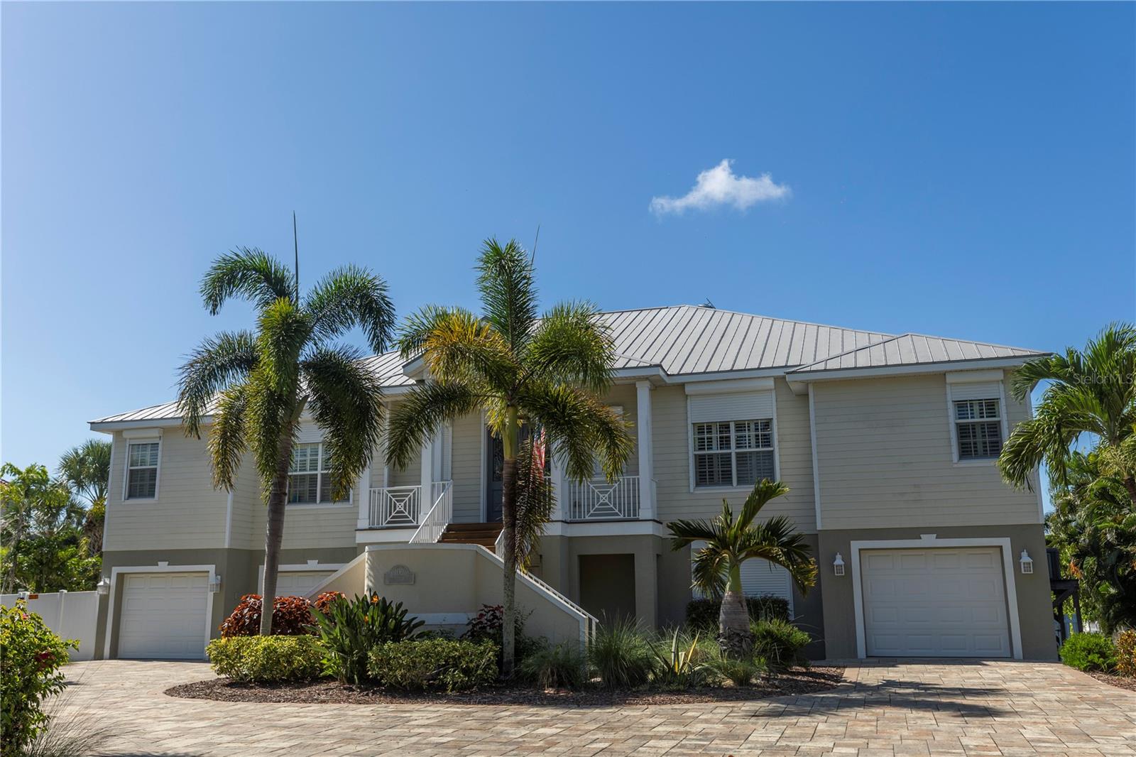 Photo of 100 BUCCANEER BEND PLACIDA FL 33946