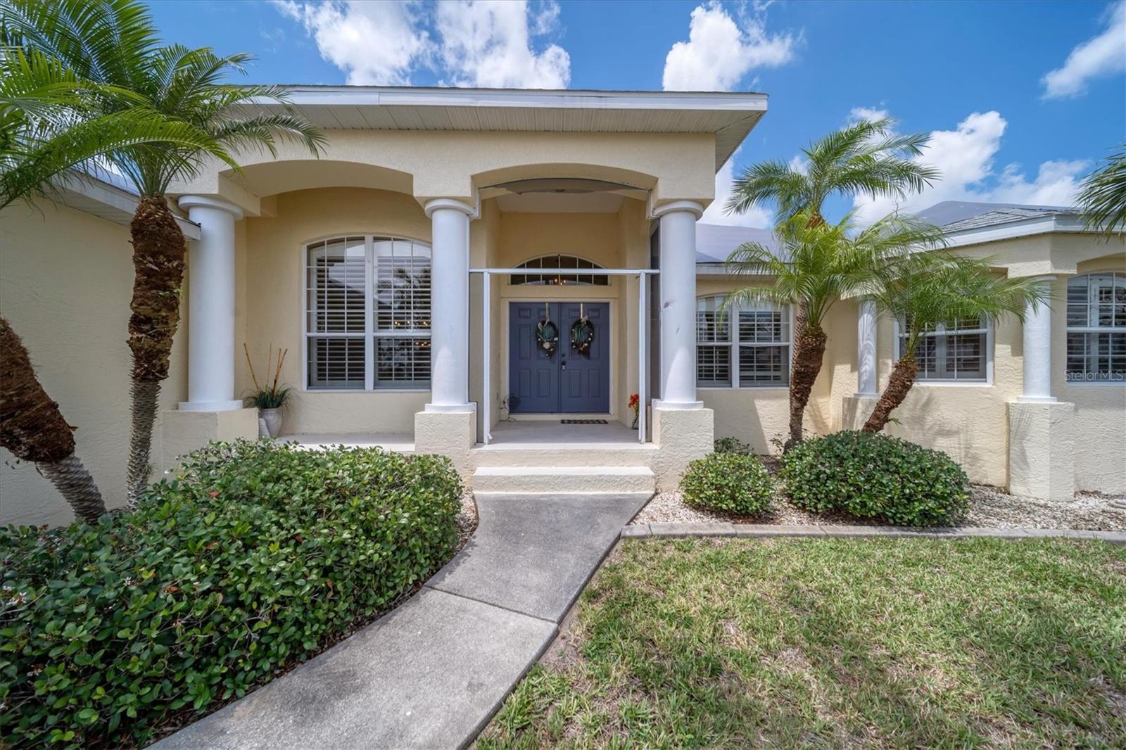 Photo of 36 PINE VALLEY COURT ROTONDA WEST FL 33947