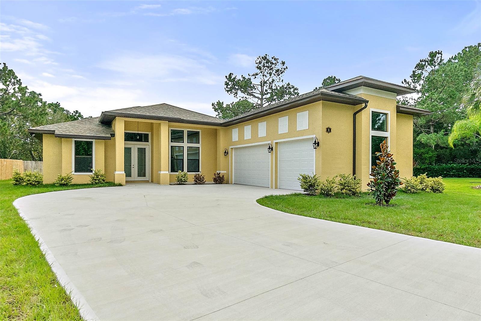 Photo of 3 WHITE HOLLY PLACE PALM COAST FL 32164