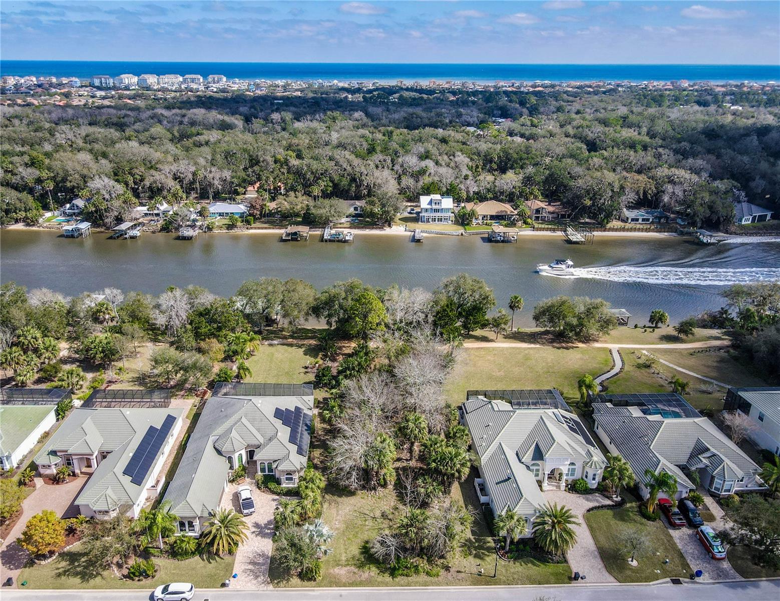 Photo of 121 LONGVIEW WAY PALM COAST FL 32137