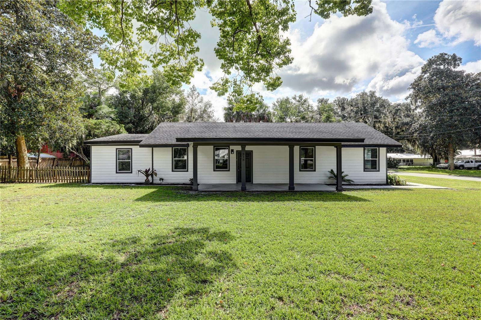 Photo of 316 S CYPRESS AVENUE GREEN COVE SPRINGS FL 32043