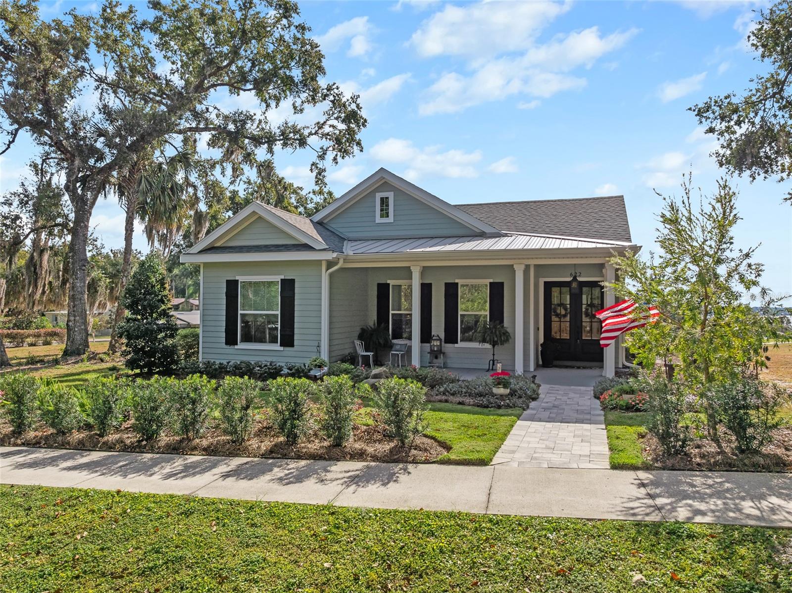 Photo of 622 W 11TH AVENUE MOUNT DORA FL 32757