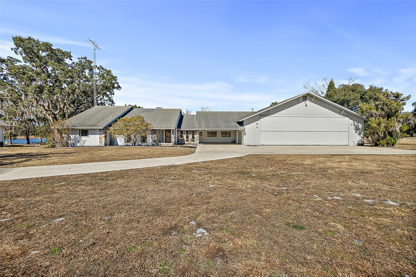 Photo of 127 EAGLES NEST LANE CRESCENT CITY FL 32112