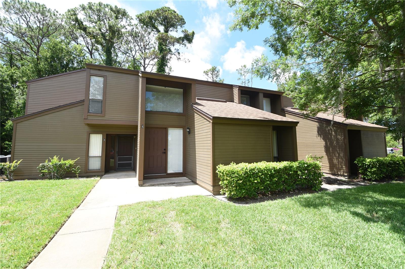 Photo of 4 SOUTHBURY COURT #4 PALM COAST FL 32137