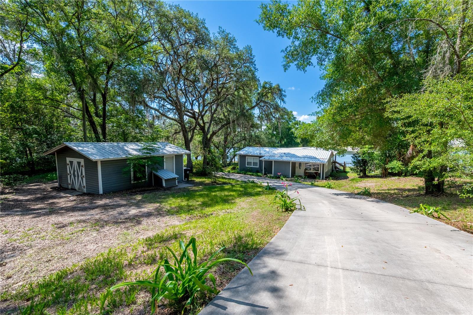 Photo of 7765 TWIN LAKES ROAD KEYSTONE HEIGHTS FL 32656