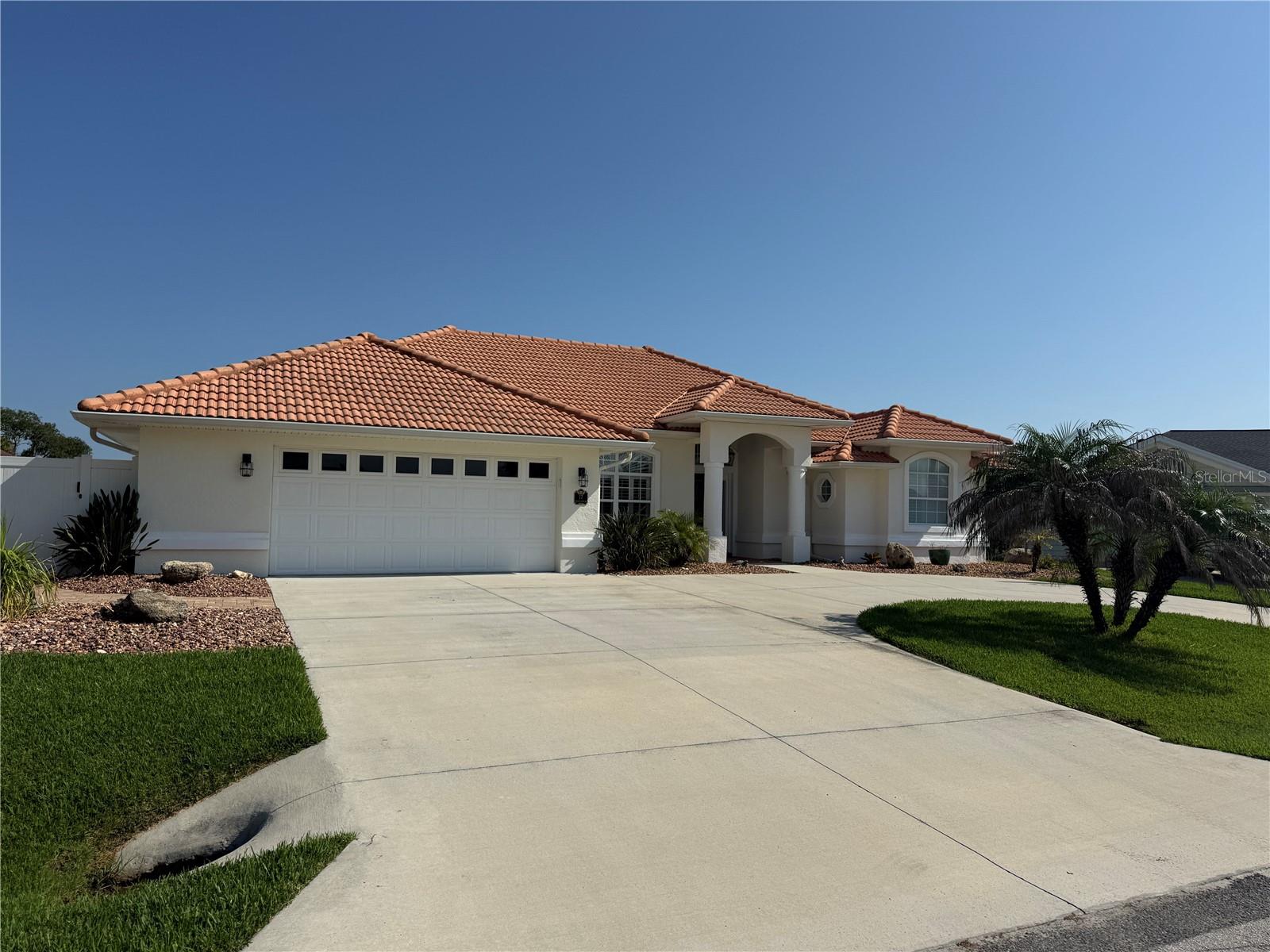 Photo of 17 CRAZY HORSE COURT PALM COAST FL 32137