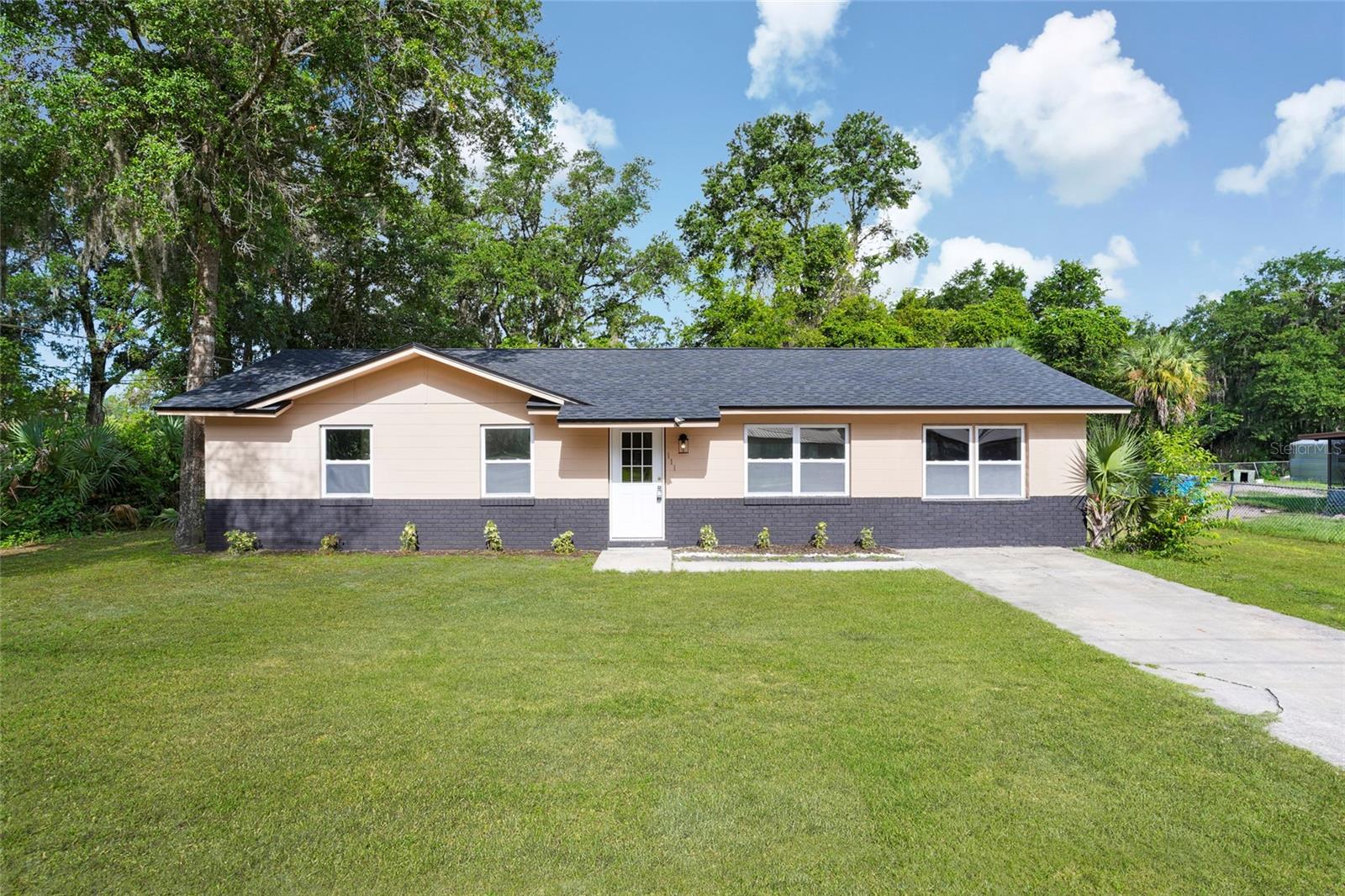 Photo of 111 ELM AVENUE PALATKA FL 32177