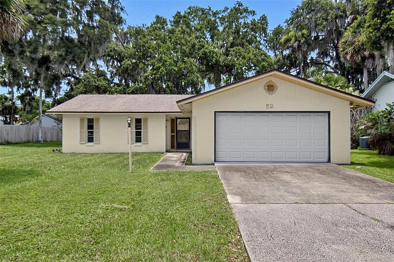 Photo of 52 BLAKEPORT LANE PALM COAST FL 32137