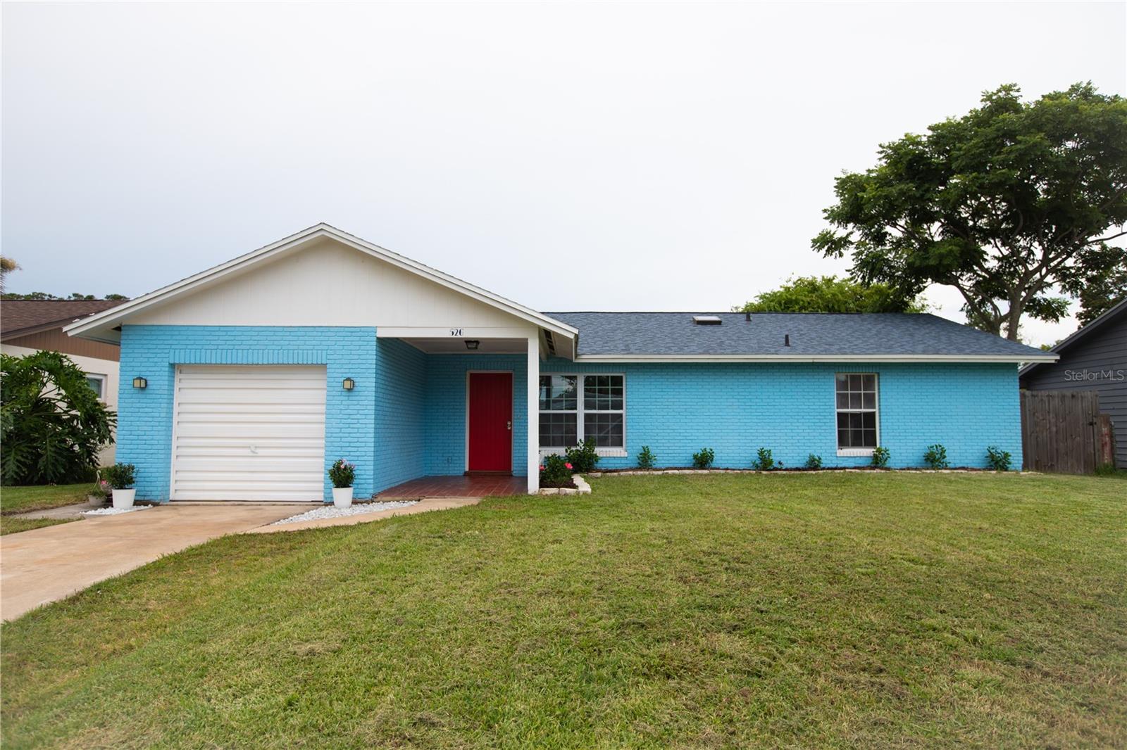 Photo of 526 DORSET CIRCLE SOUTH DAYTONA FL 32119