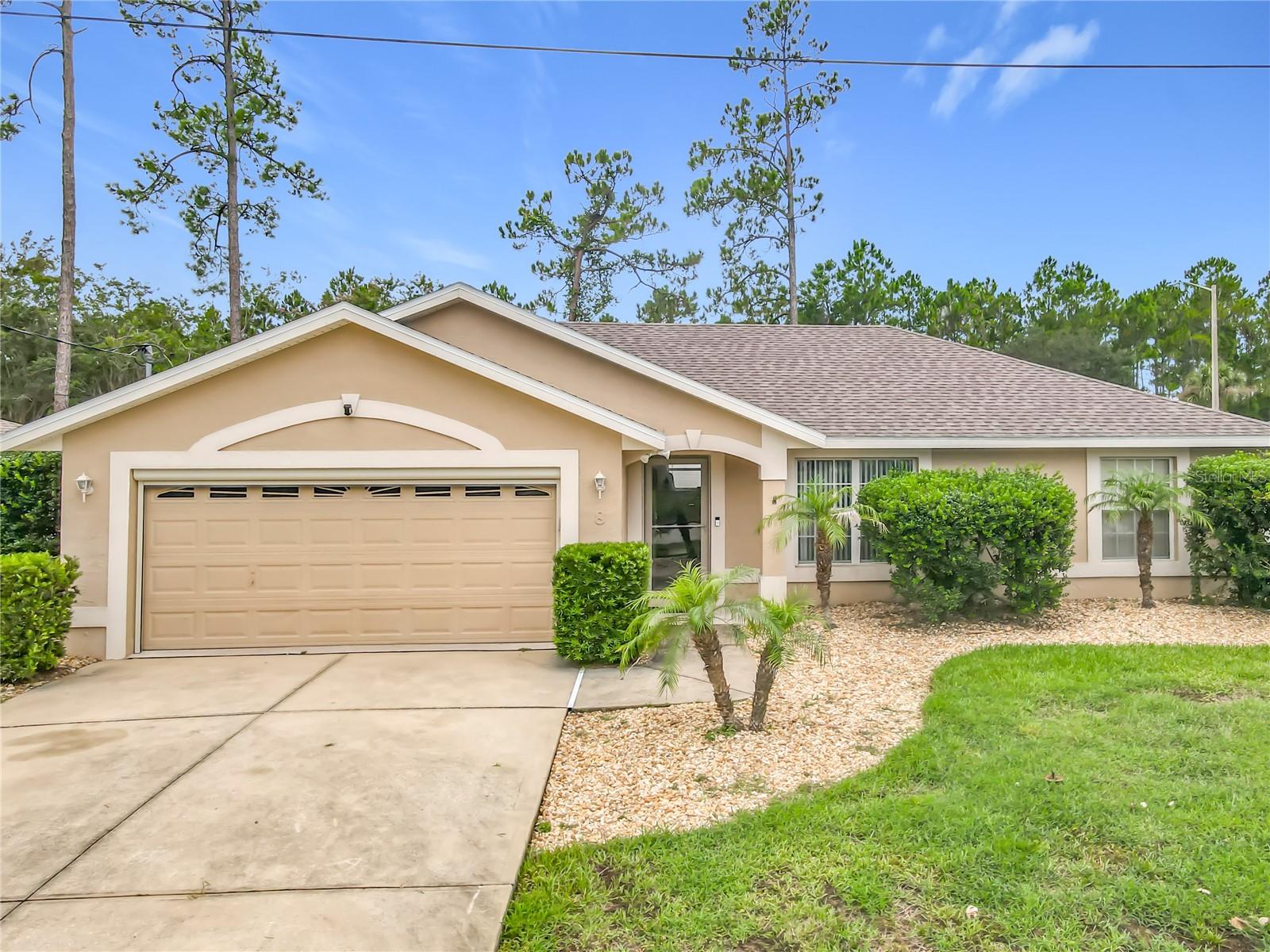 Photo of 8 BAINBRIDGE LANE PALM COAST FL 32137