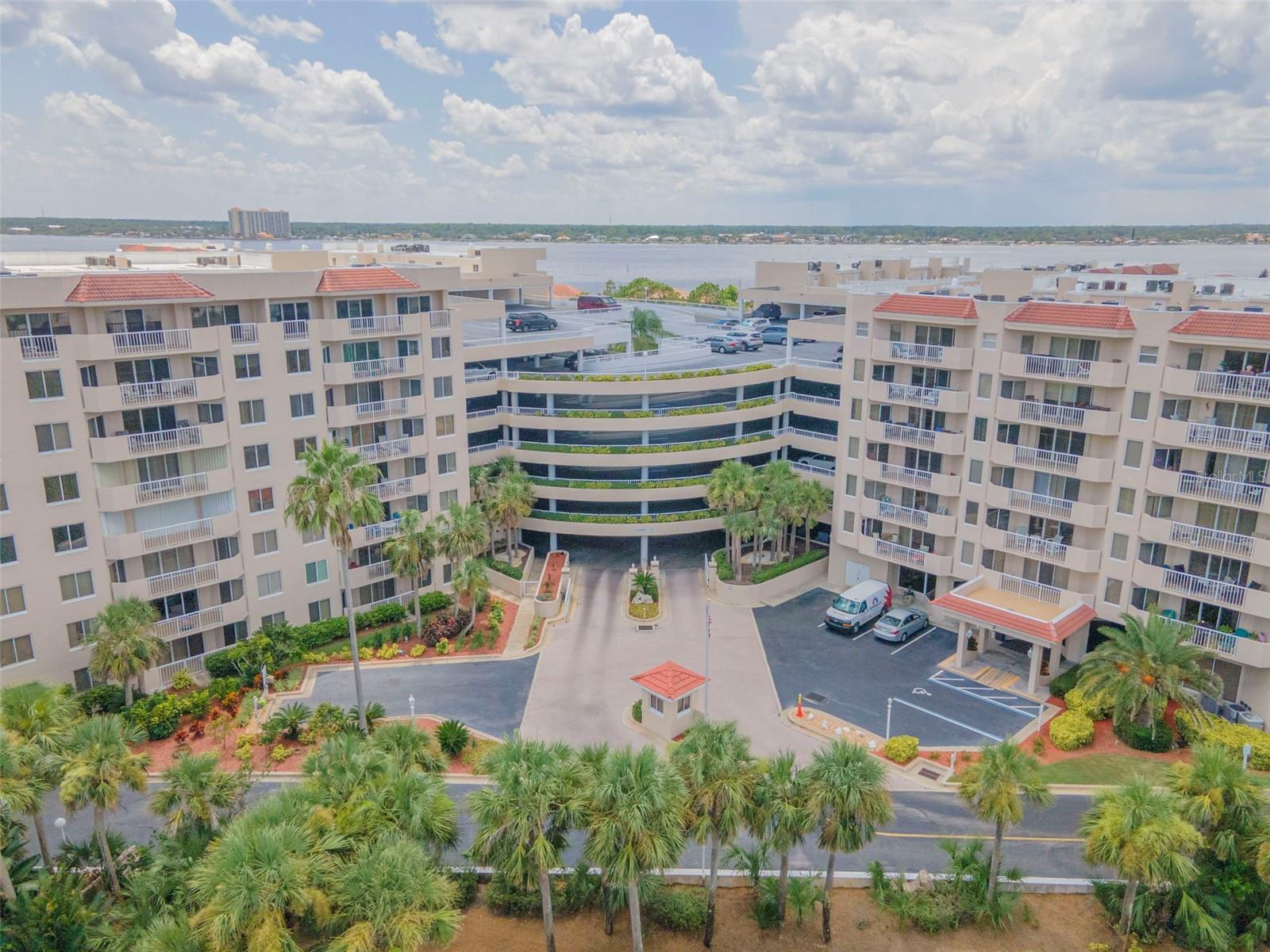 Photo of 3 OCEANS BOULEVARD #2D4 DAYTONA BEACH FL 32118