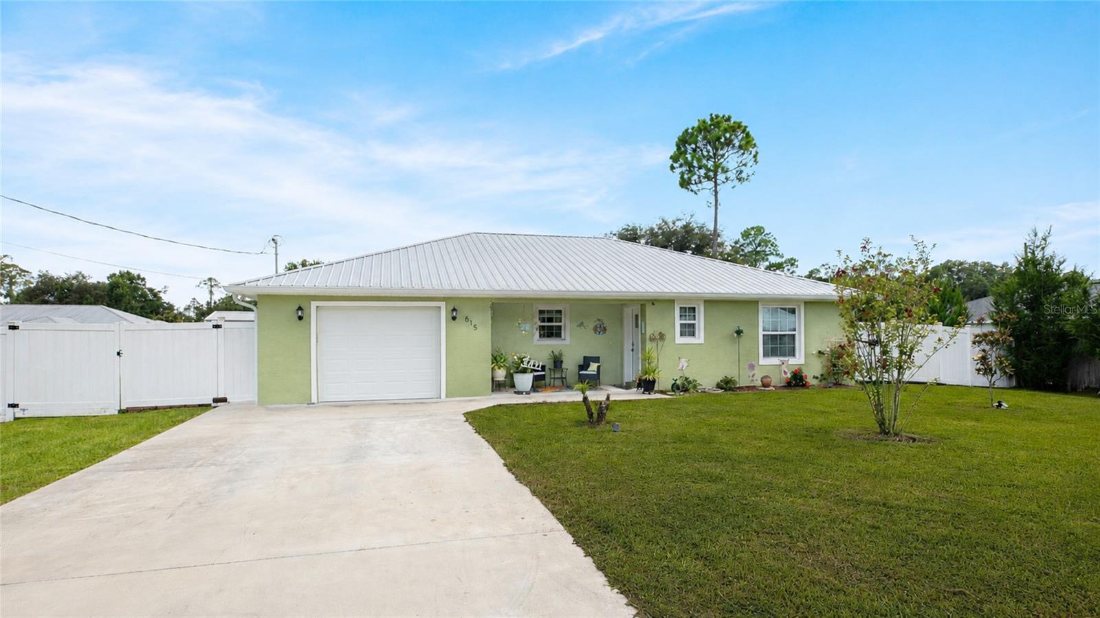 Photo of 615 FOURTH BUNNELL FL 32110