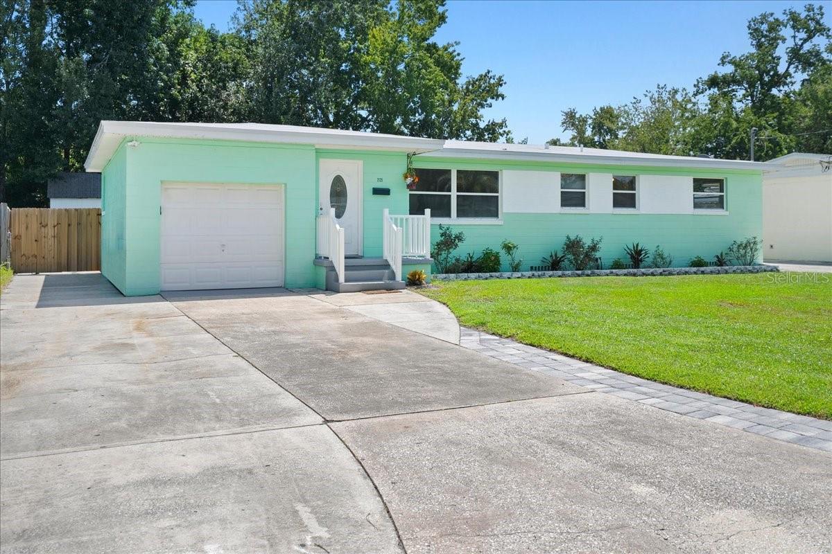 Photo of 2125 W LOU DRIVE JACKSONVILLE FL 32216