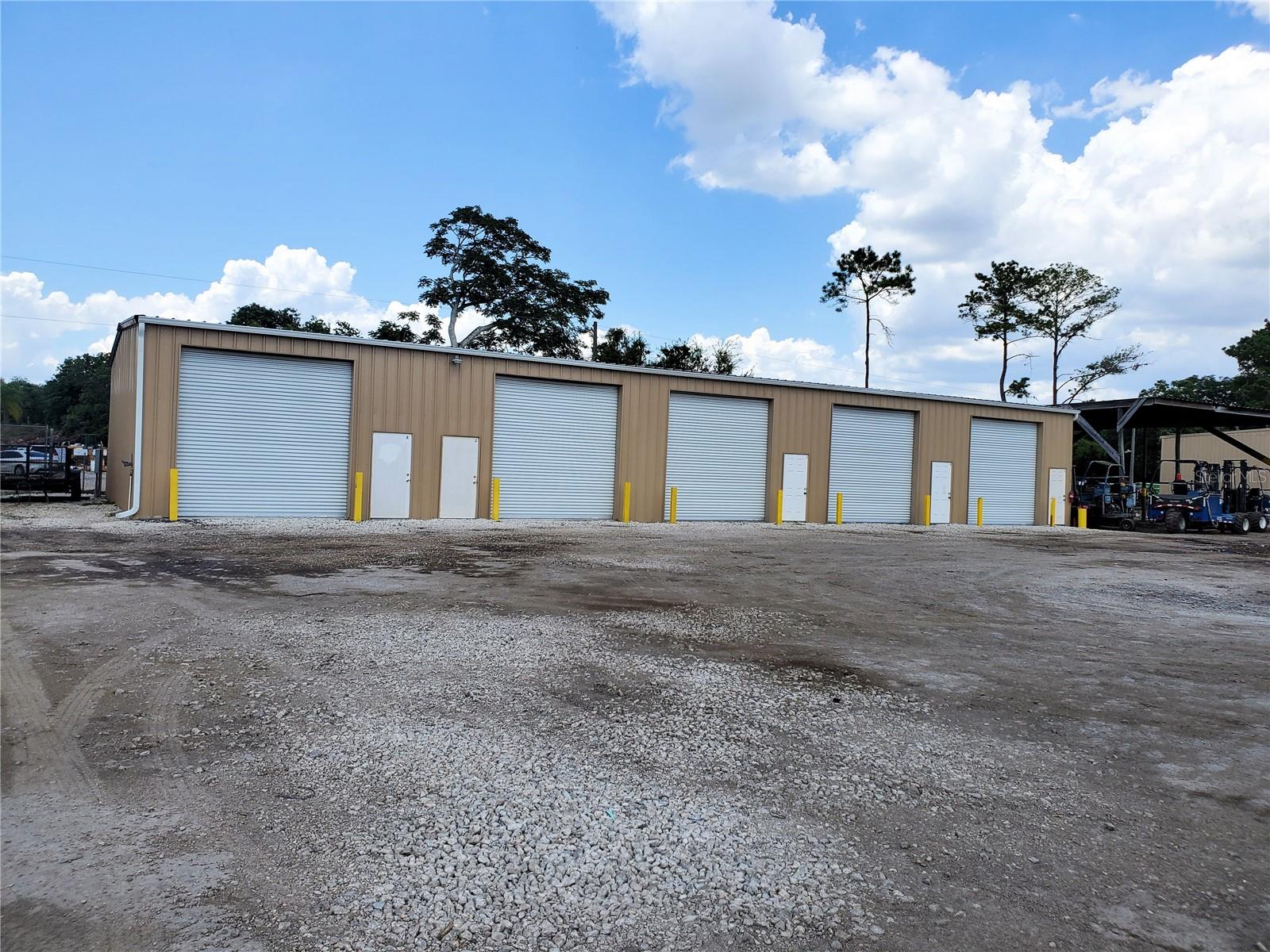 Photo of 532 N BLUFORD AVENUE OCOEE FL 34761