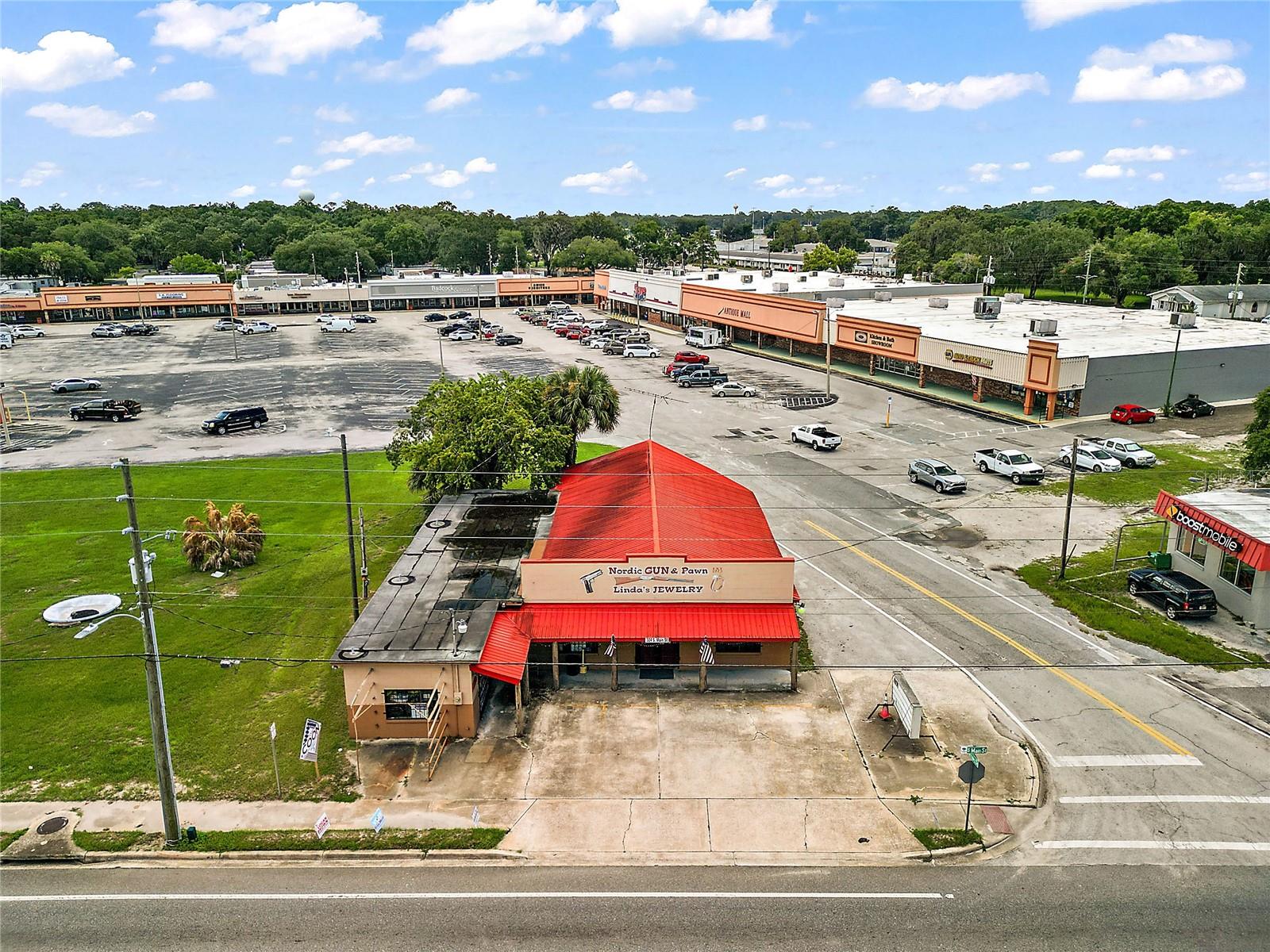 Photo of 324 S MAIN STREET WILDWOOD FL 34785
